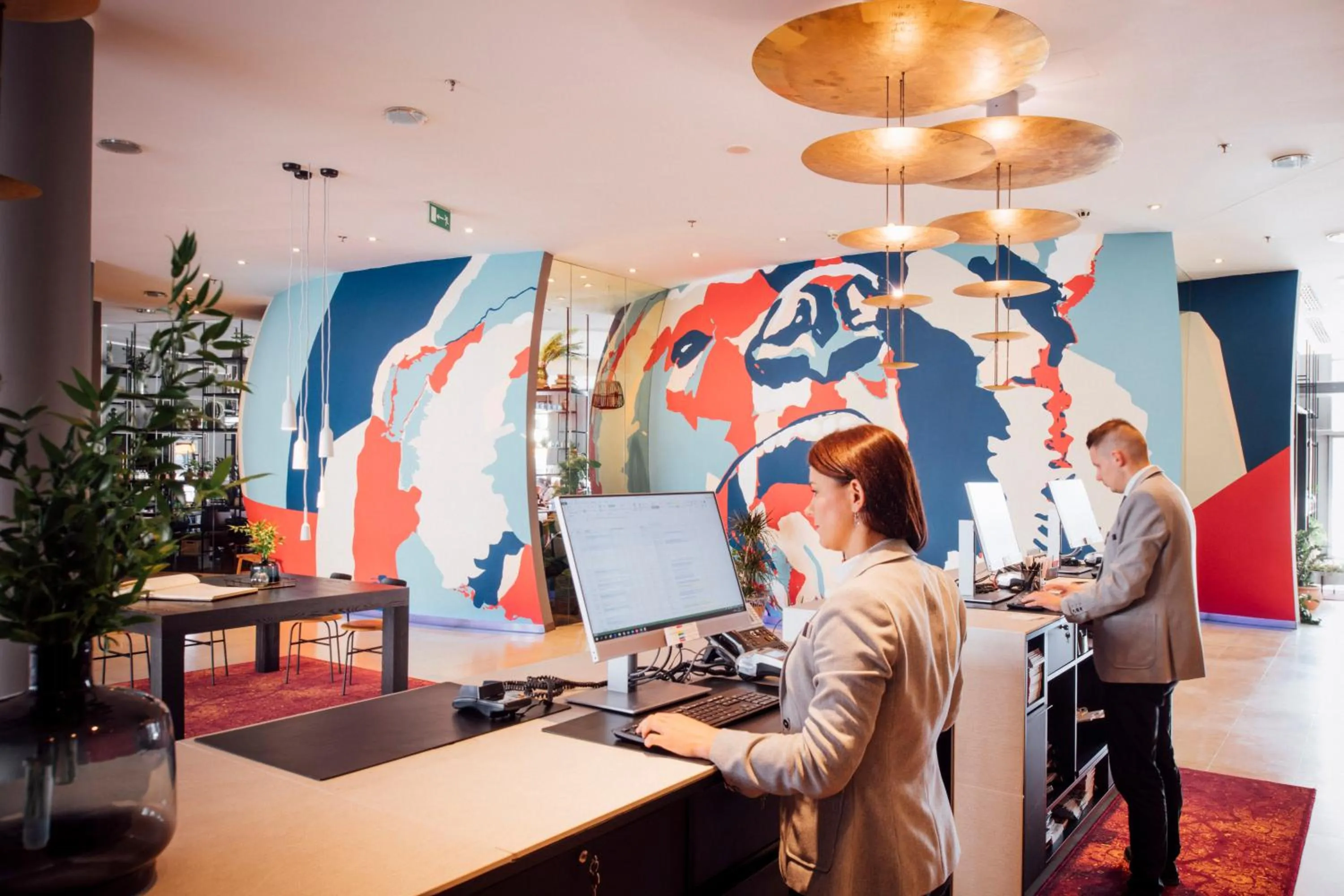 Lobby or reception in Vienna House by Wyndham Andel's Cracow