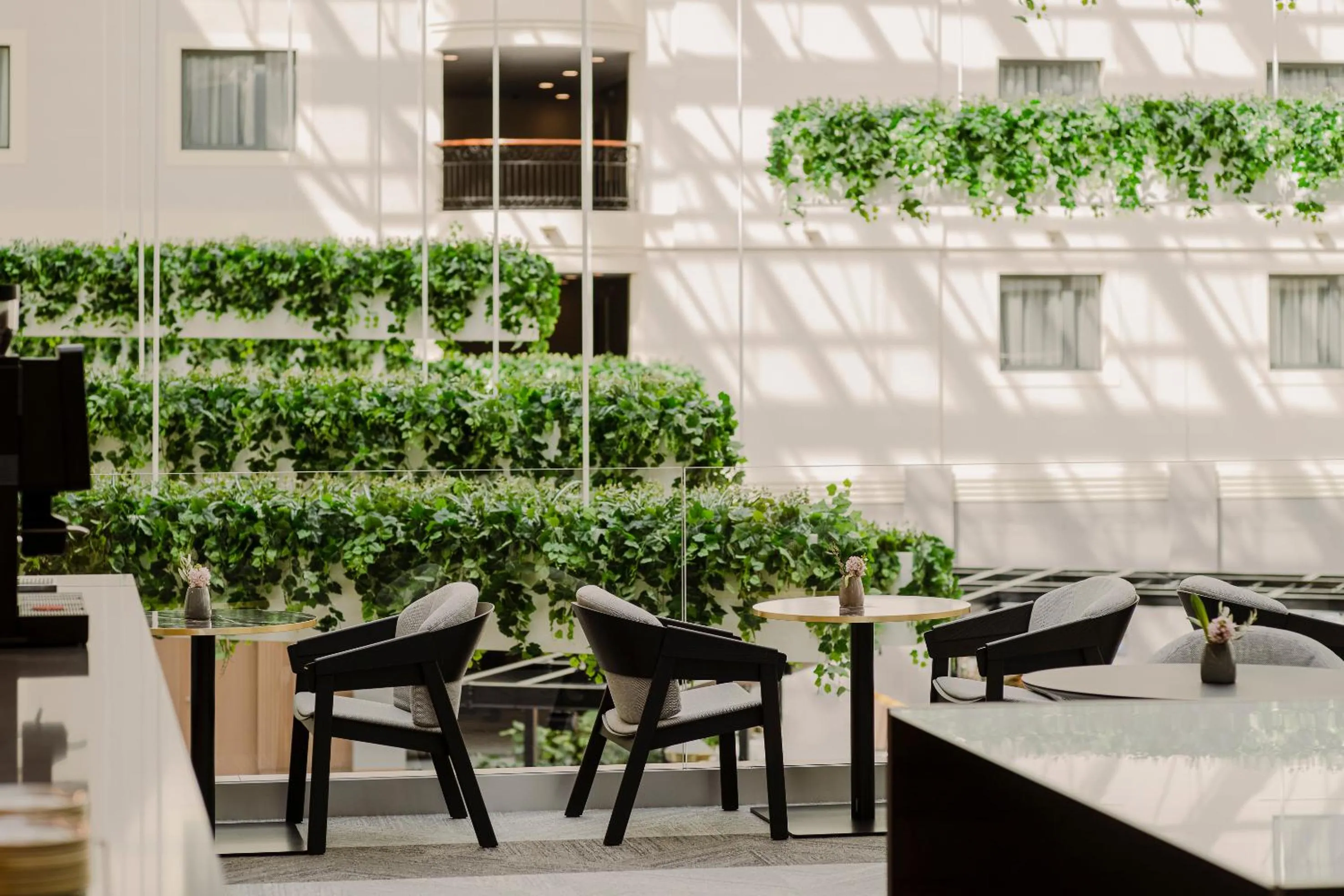 Lounge or bar in Sheraton Grand Krakow