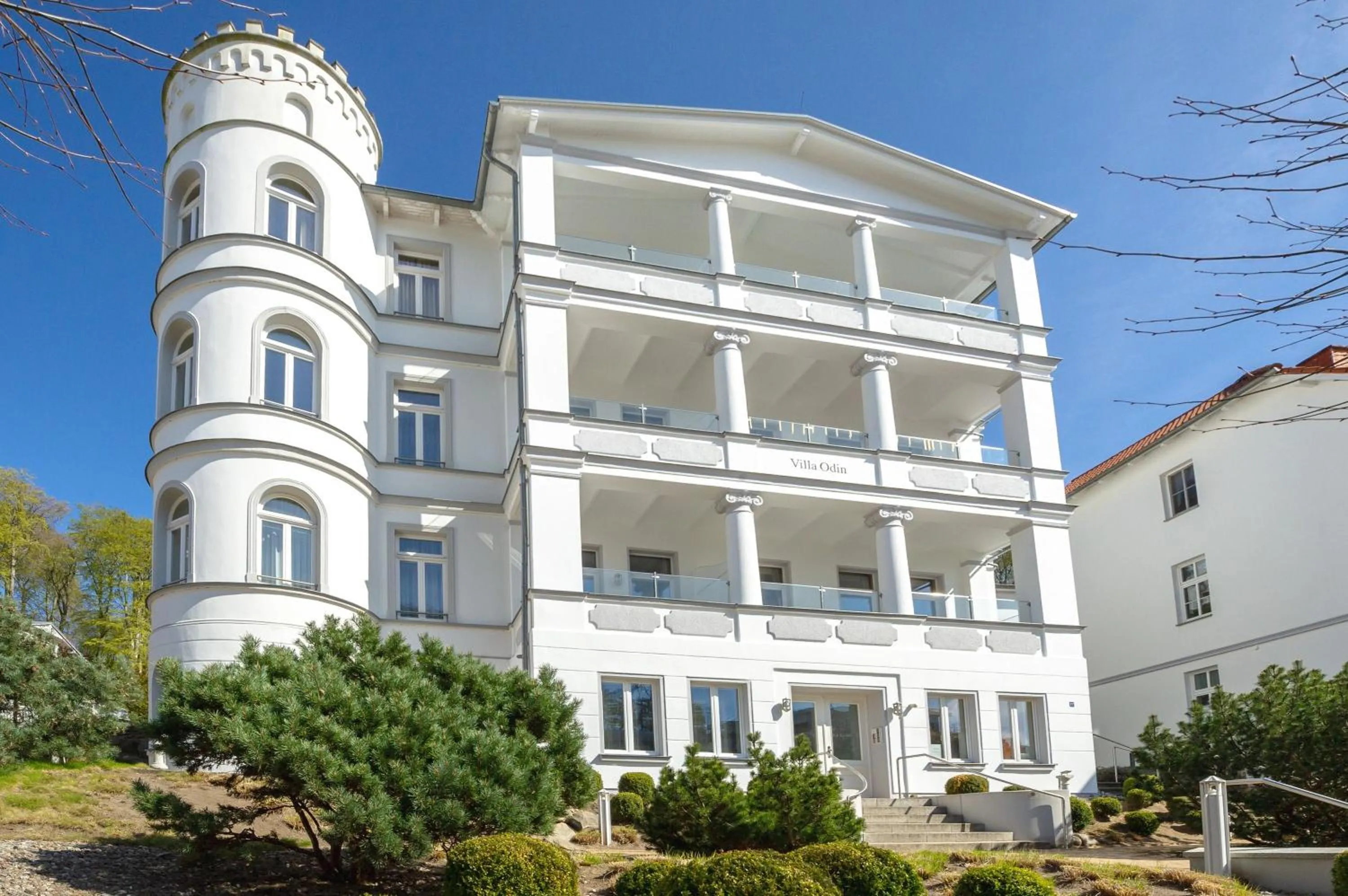 Property building in Ferienwohnung AMAPOLA - Villa Odin