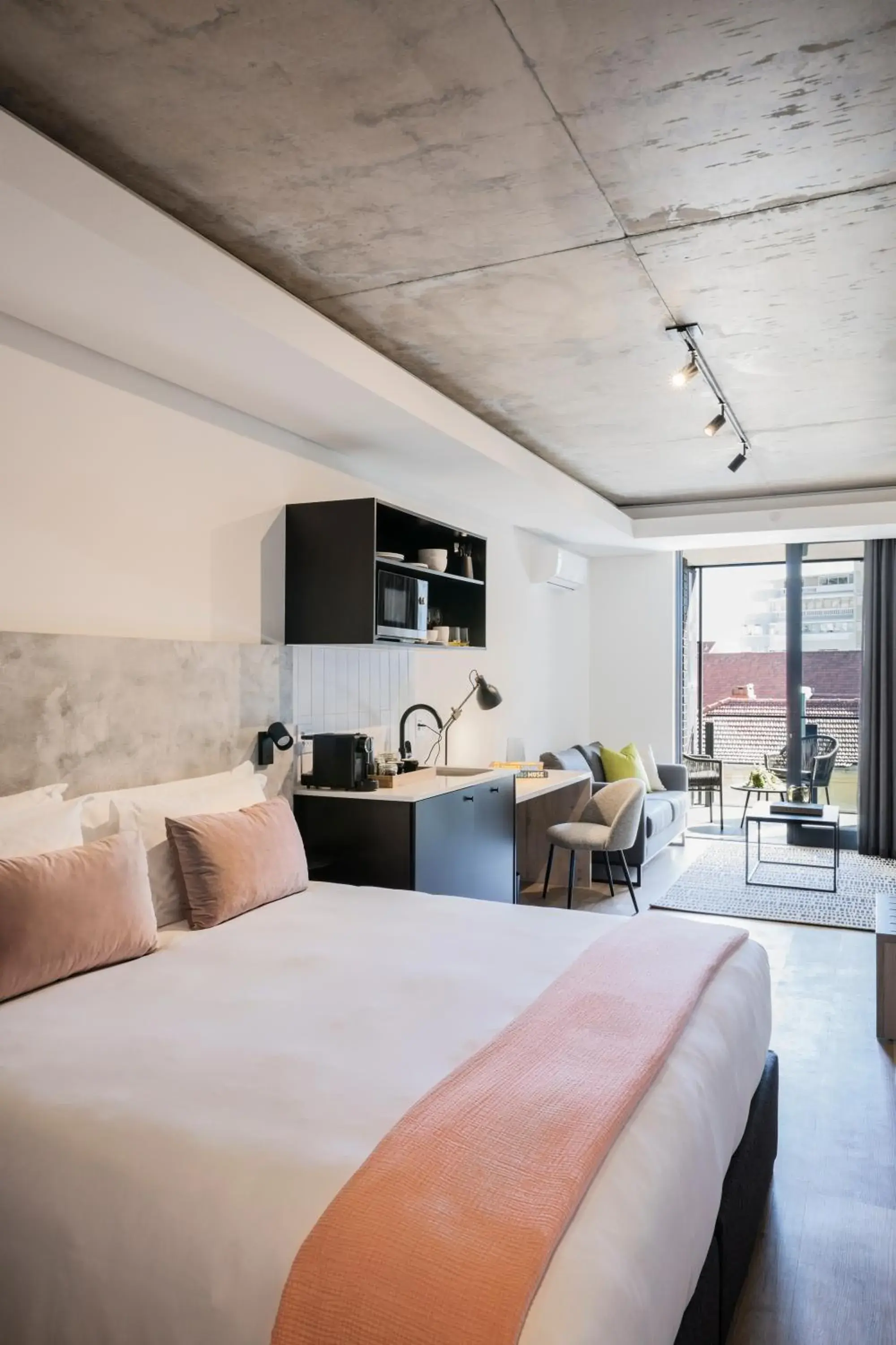 The Home Standard King - single occupancy in Home Suite Hotels Station House The Home Standard King - single occupancy in Home Suite Hotels Station House