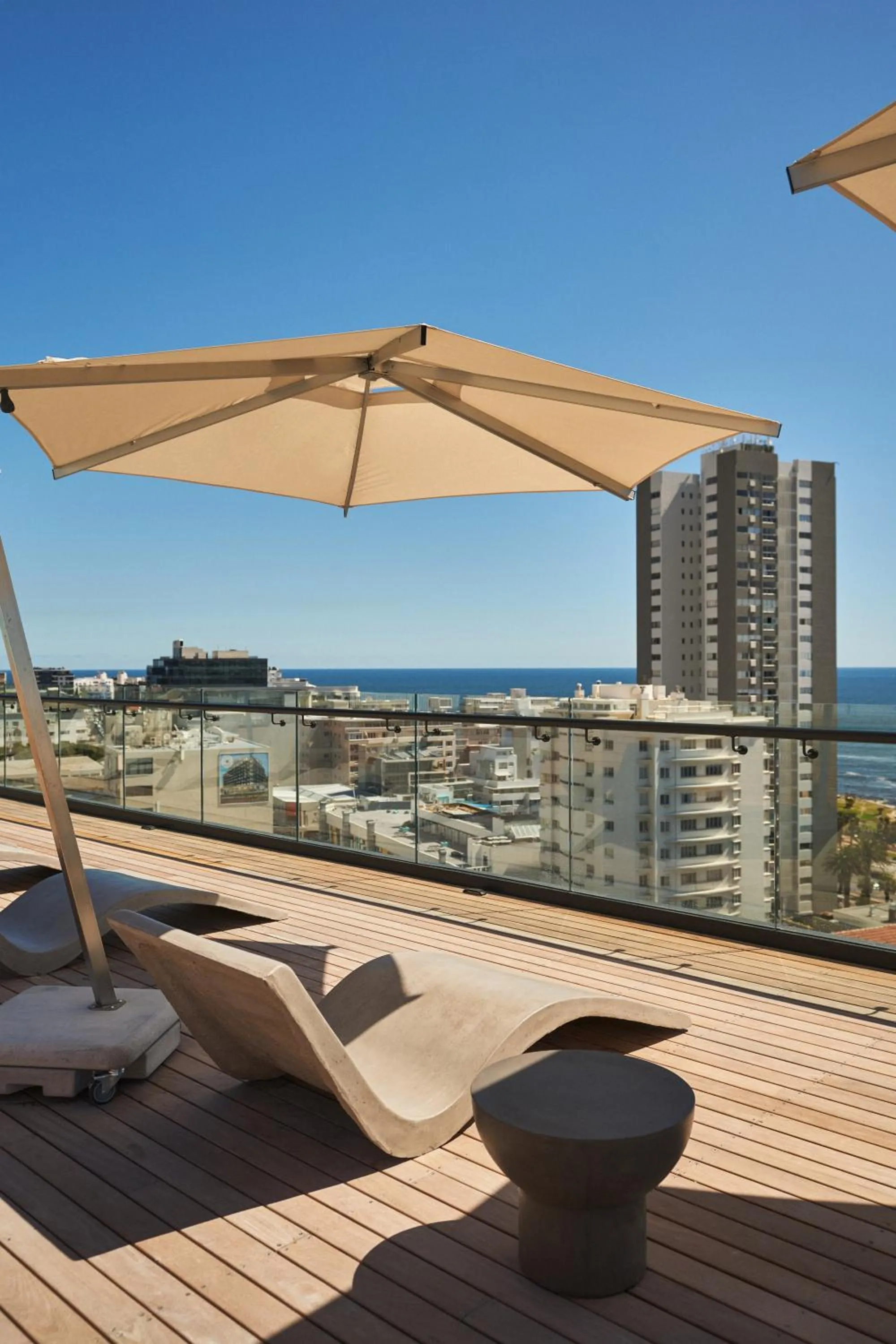 Patio in Home Suite Hotels Station House