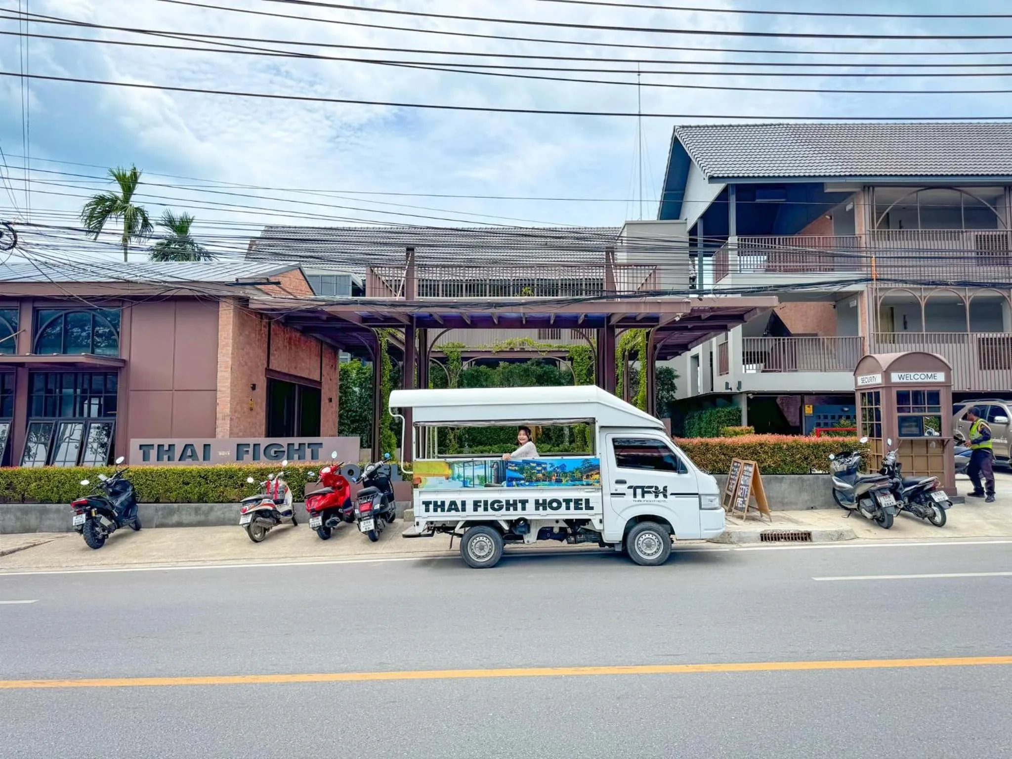 Property building in Thai Fight Hotel