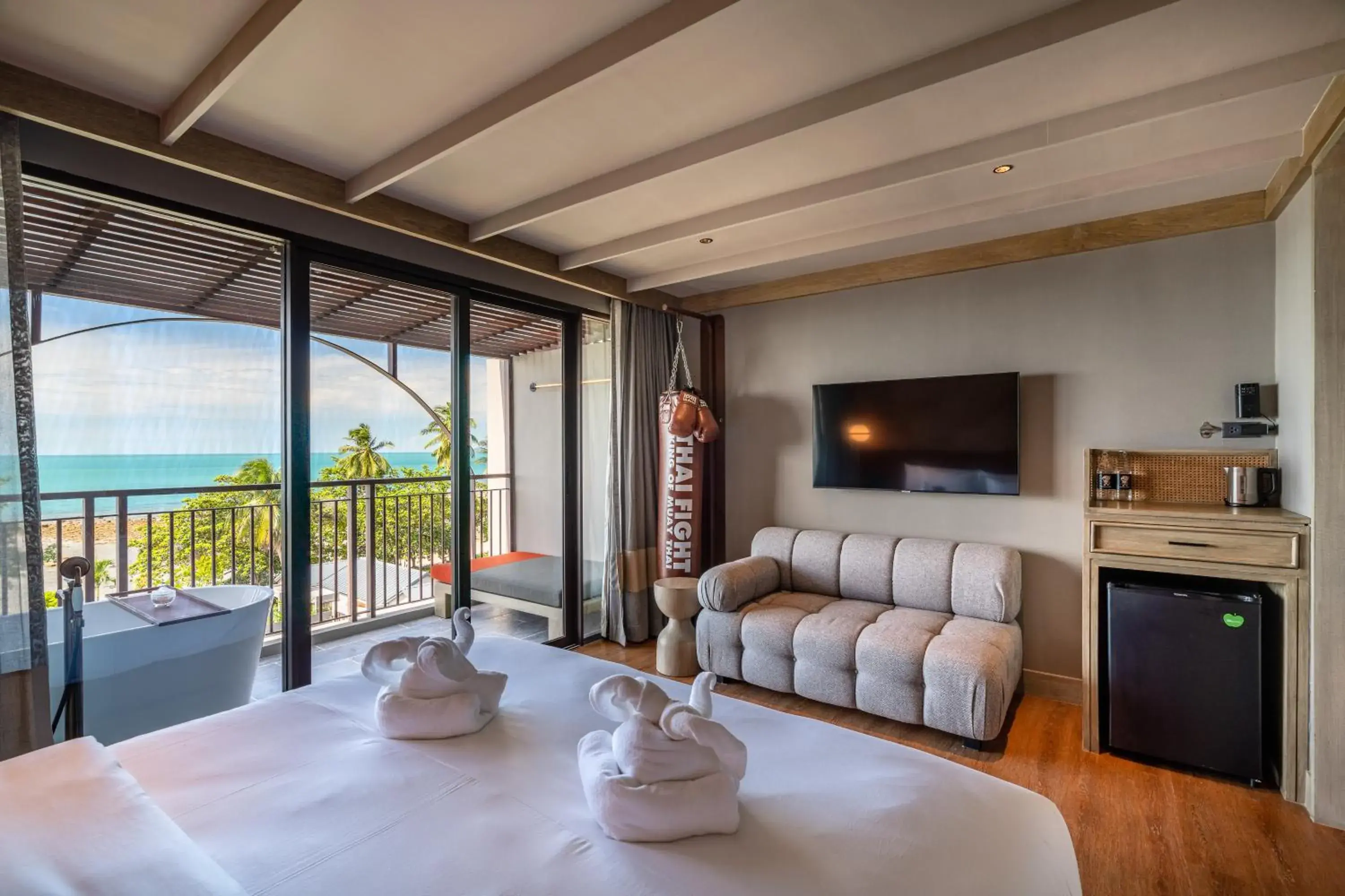 Deluxe Double Room with Balcony in Thai Fight Hotel Deluxe Double Room with Balcony in Thai Fight Hotel