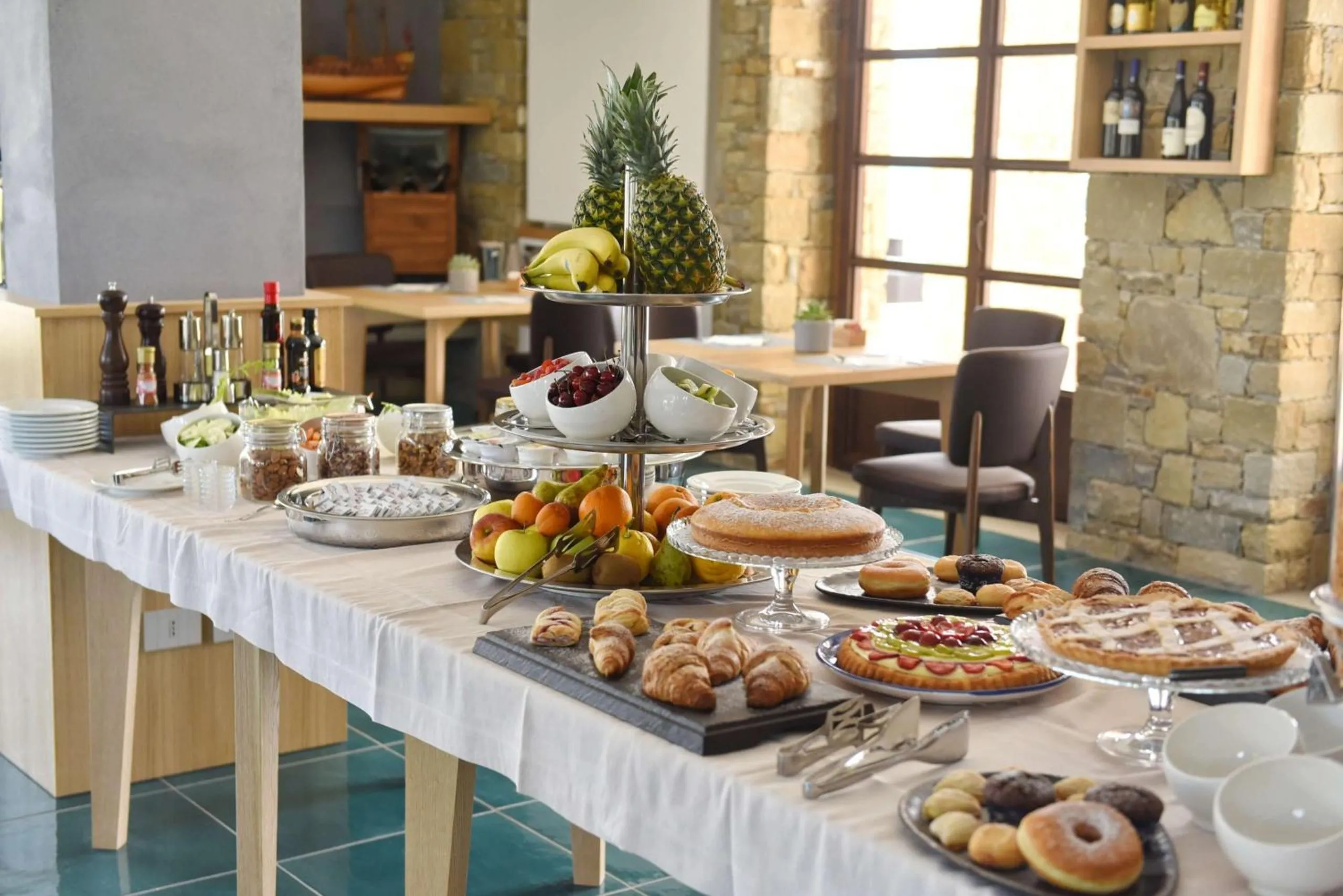 Breakfast in Torre Difyos