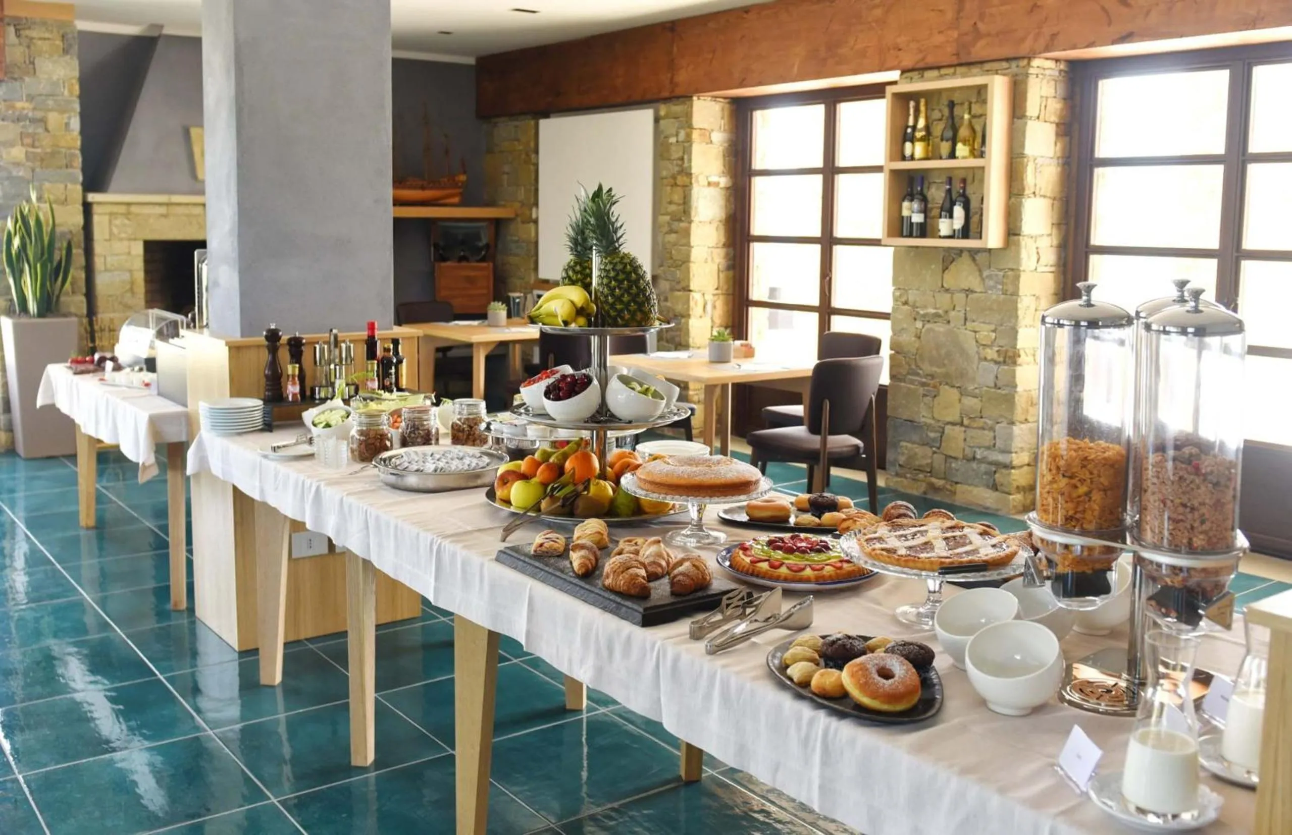 Breakfast in Torre Difyos