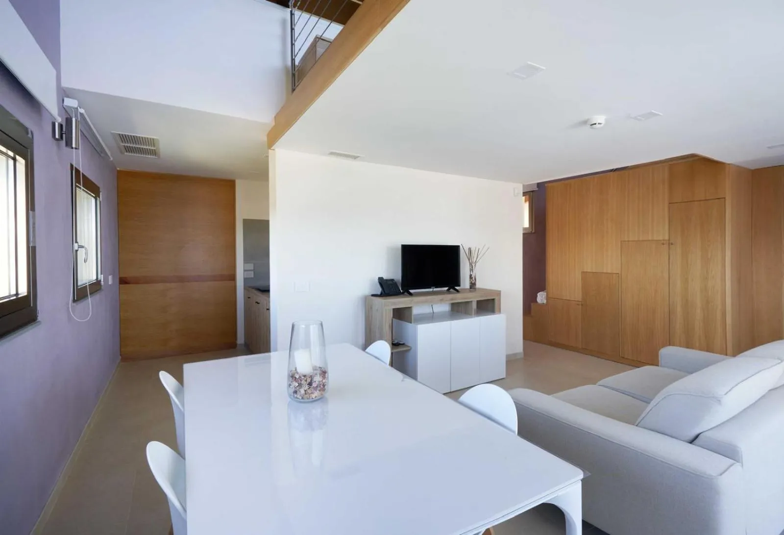 TV and multimedia in Torre Difyos