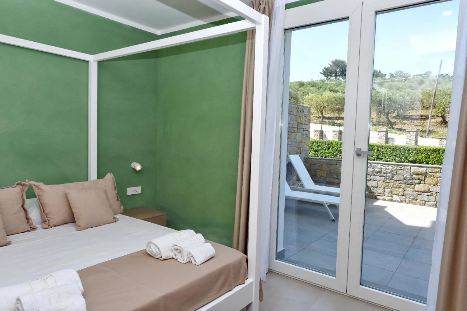 Garden, Bed in Torre Difyos