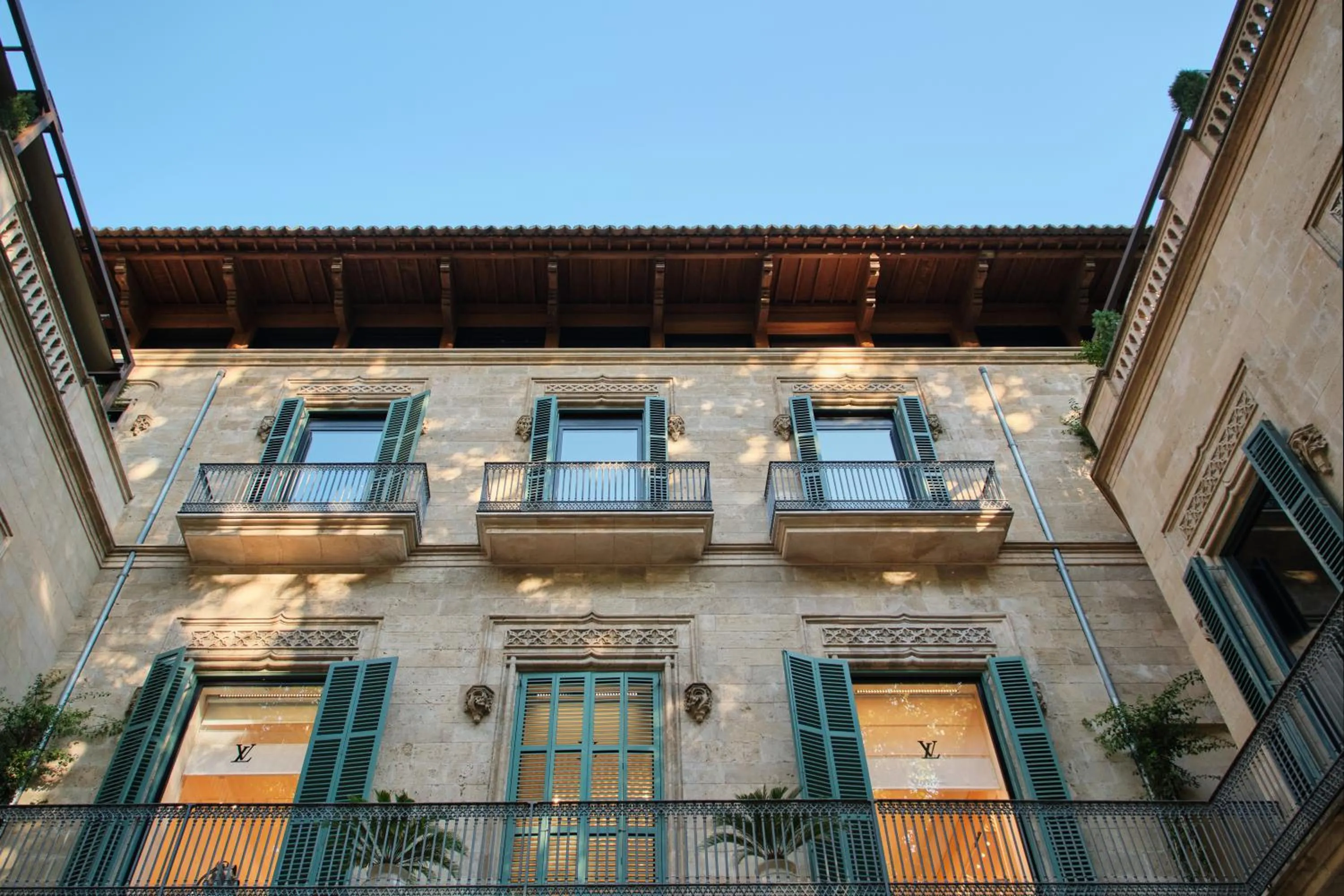 Facade/entrance in Can Alomar Hotel