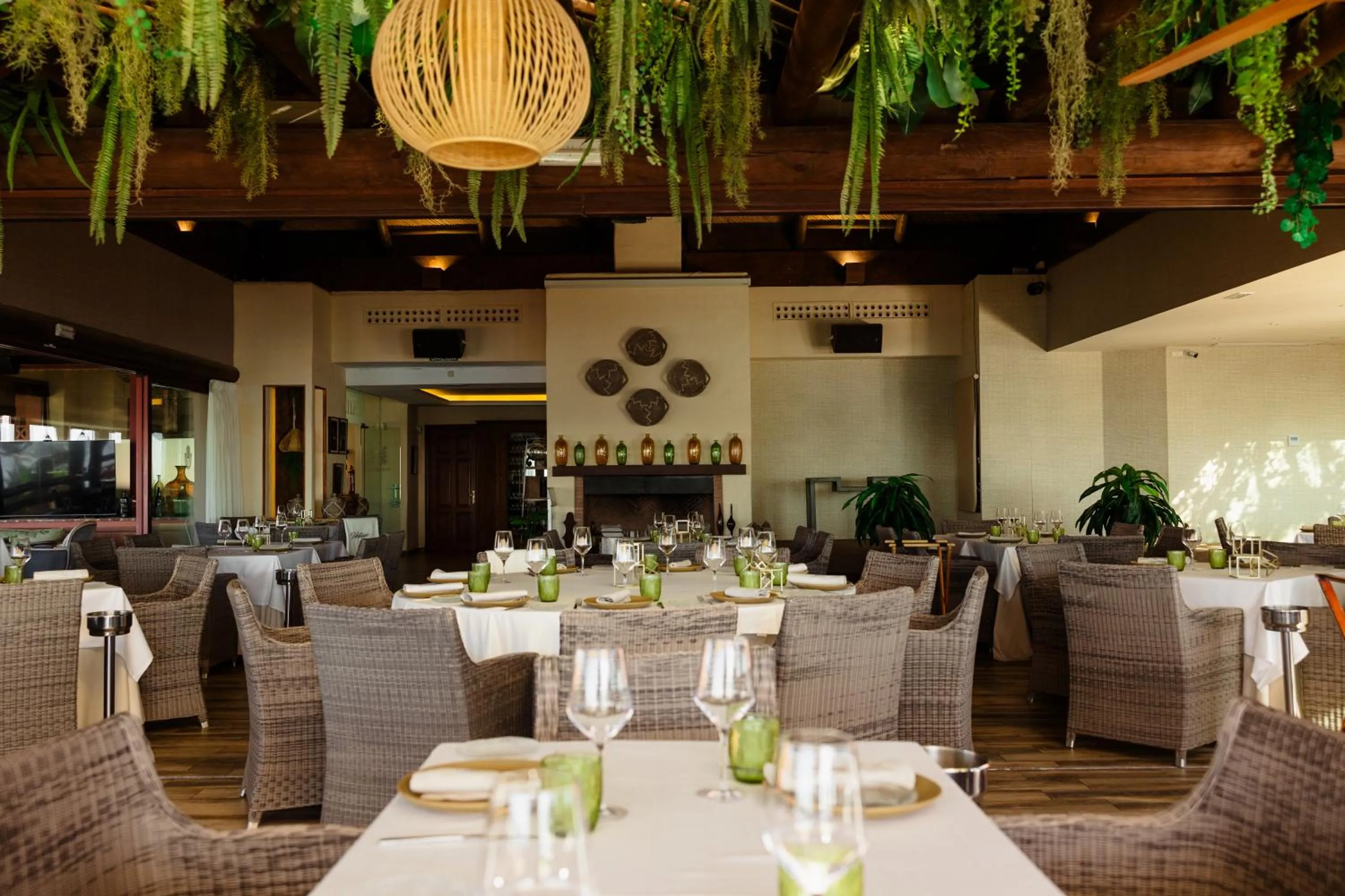 Restaurant/places to eat in Luxury holiday apartment with 2 bedrooms in Cancelada