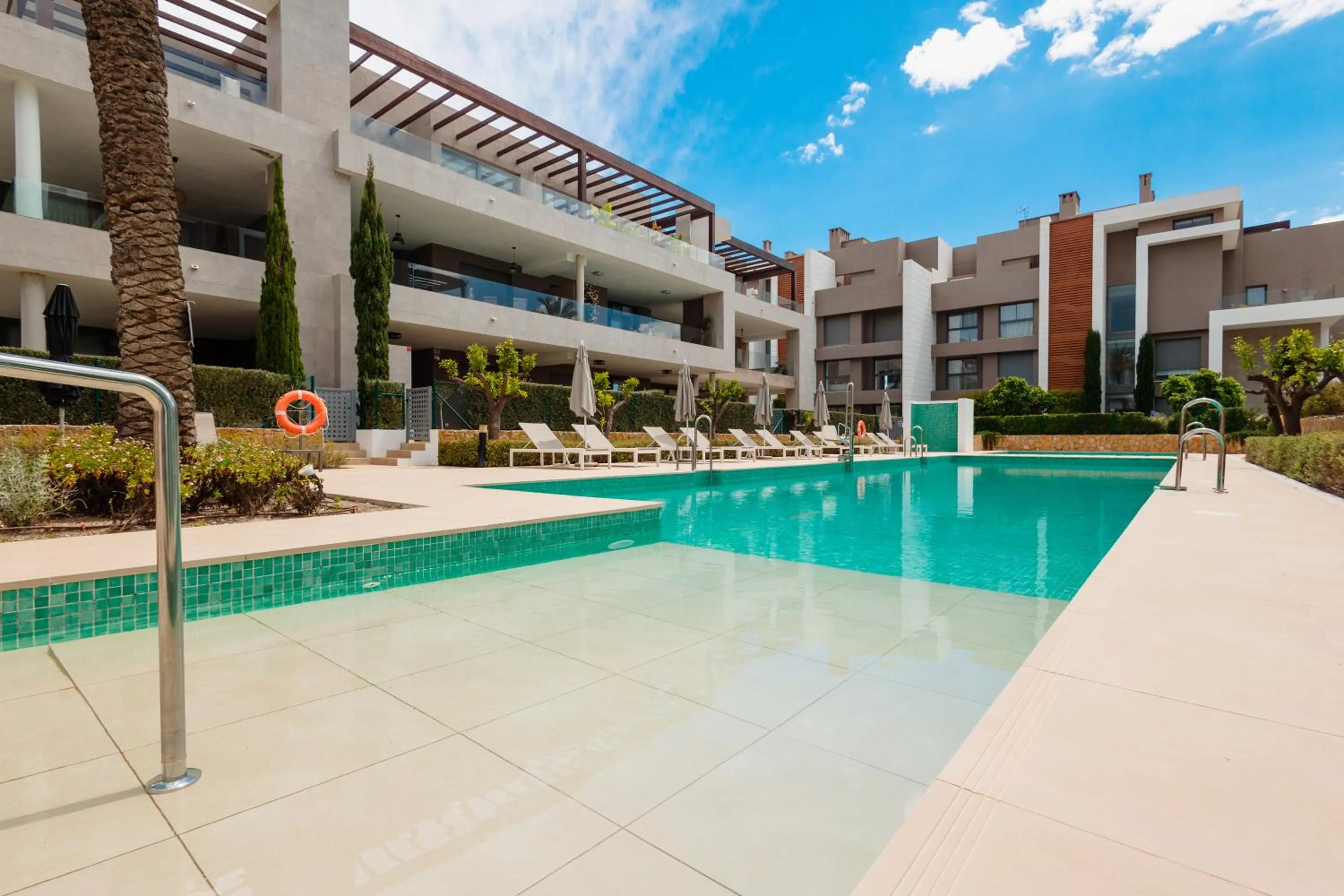 Property building in Luxury holiday apartment with 2 bedrooms in Cancelada
