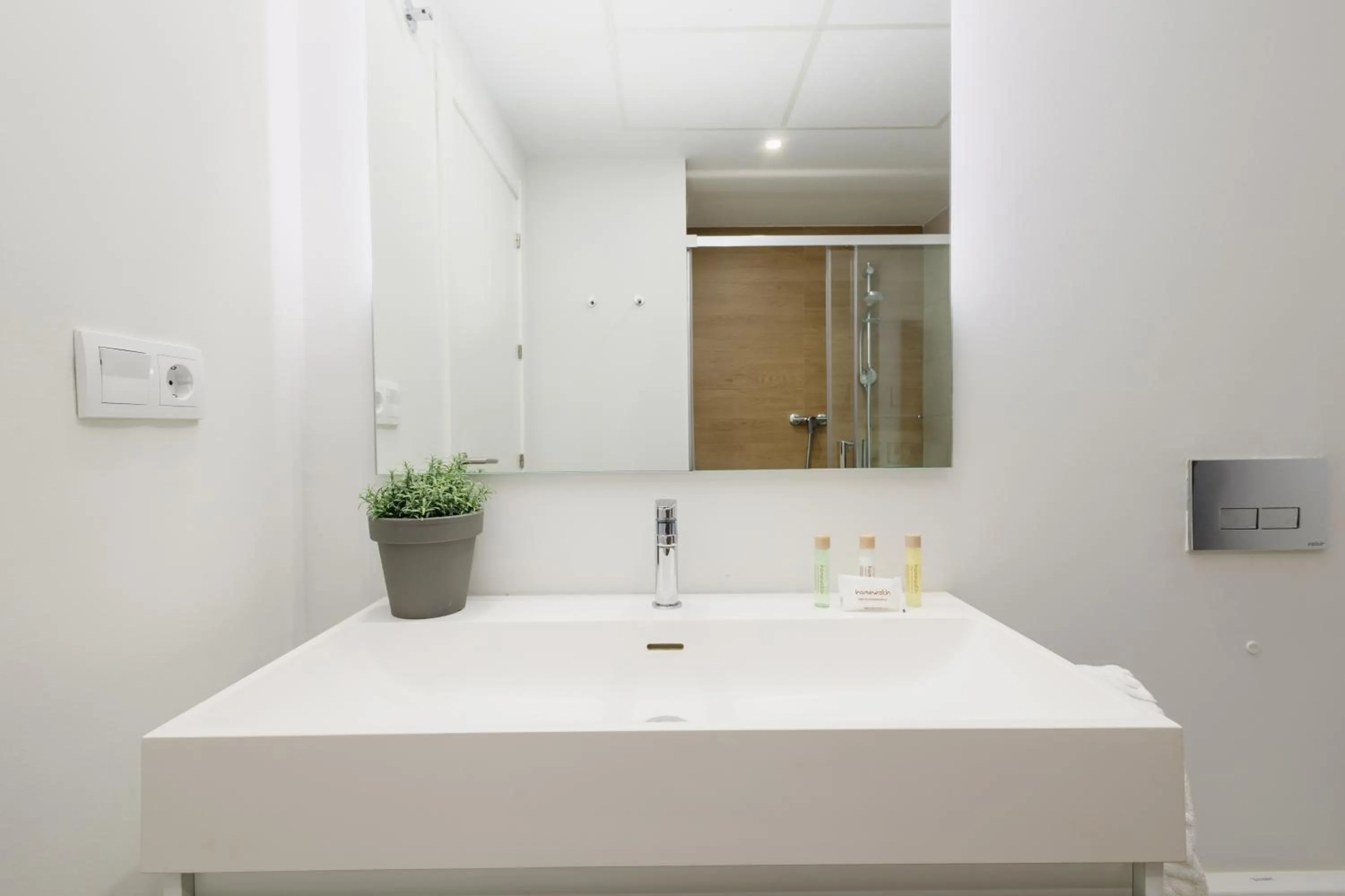 Bathroom in Luxury holiday apartment with 2 bedrooms in Cancelada