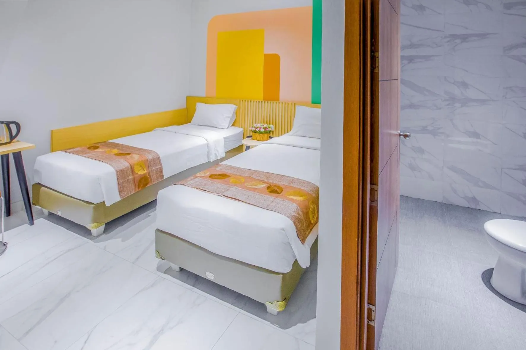 Photo of the whole room, Bed in Genio Inn - MANTOS