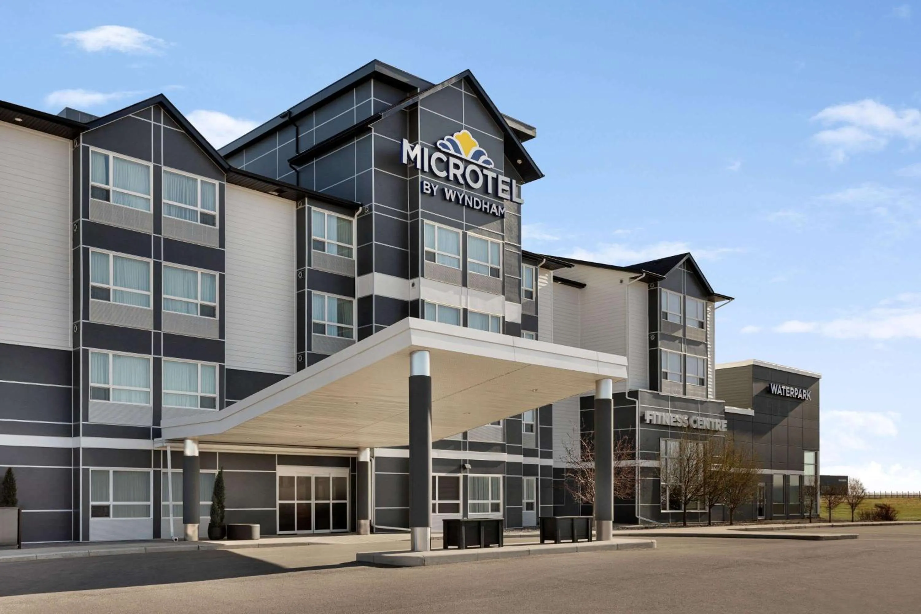 Property building in Microtel Inn and Suites by Wyndham Weyburn