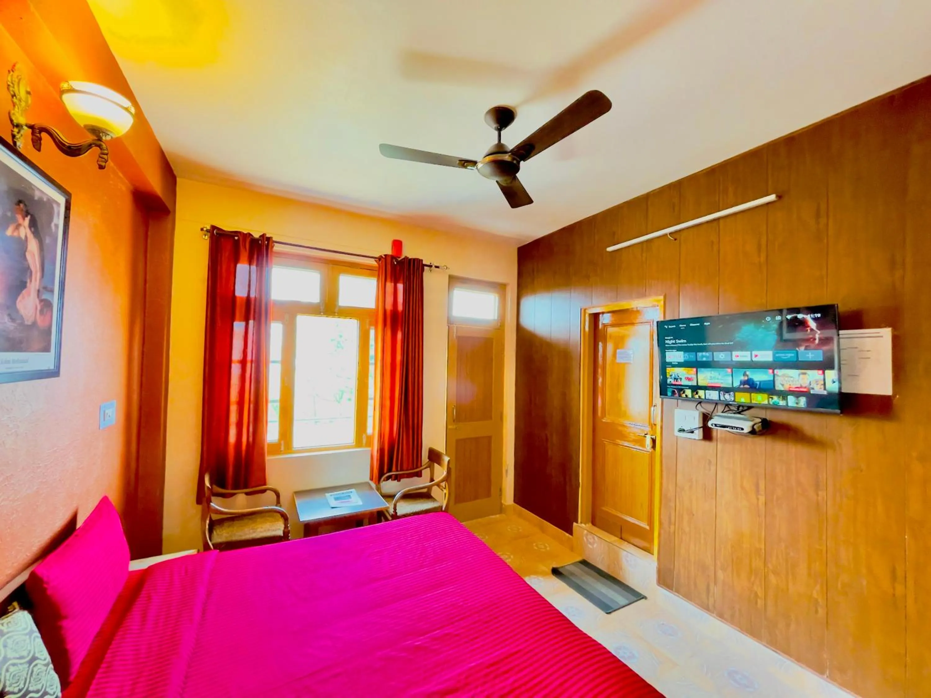 Bed in Grand view lodge and Restaurant Dharamshala - Partial Prepayment required to confirm booking