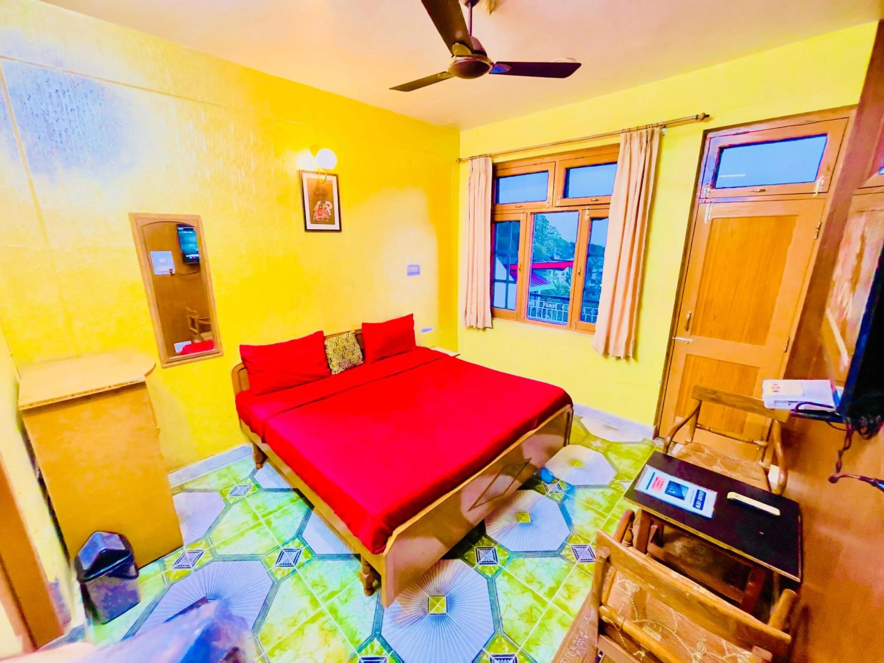 Bed in Grand view lodge and Restaurant Dharamshala - Partial Prepayment required to confirm booking