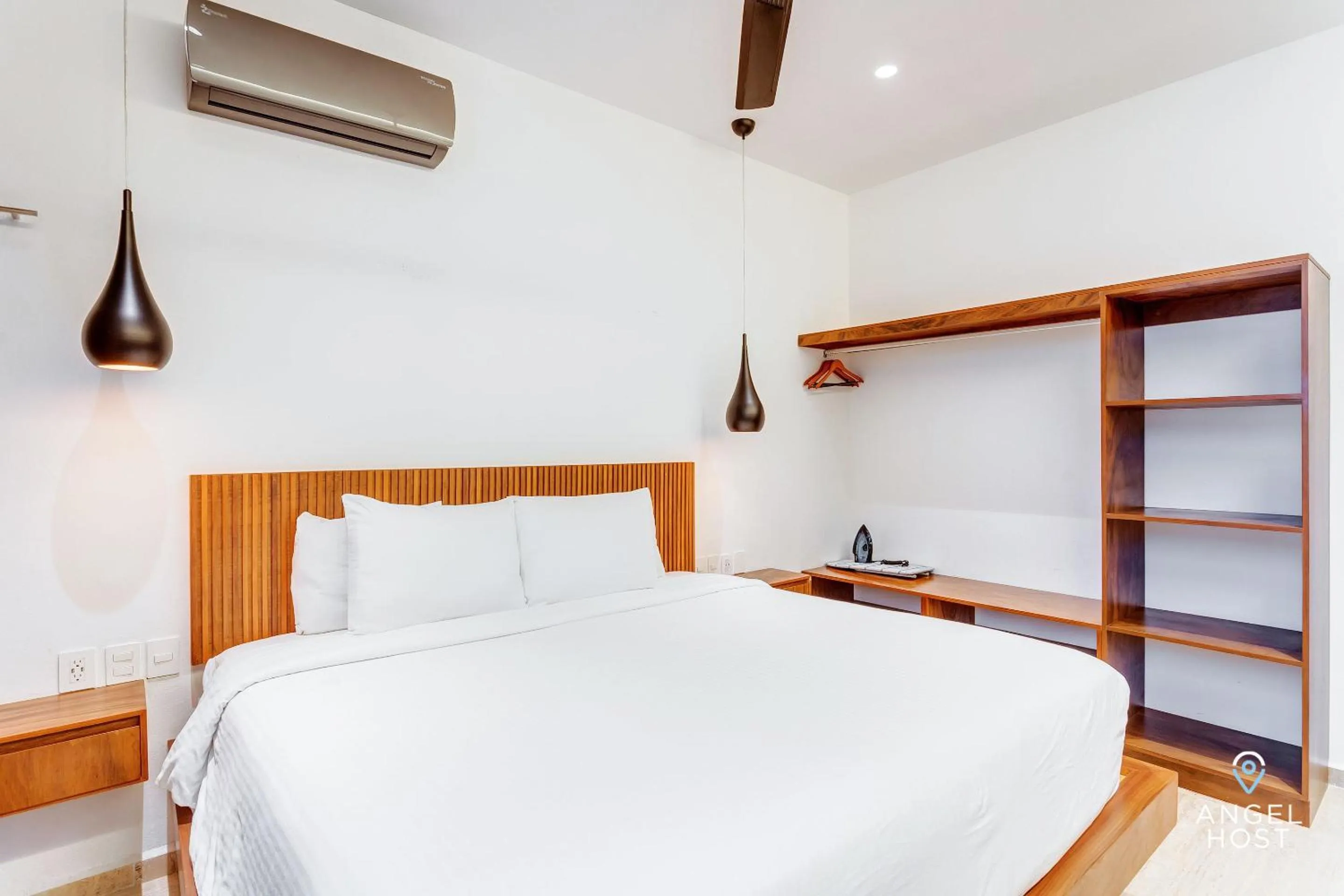 Photo of the whole room, Bed in Chic Condotel with Roof Pool 10-Min Walk to Beach