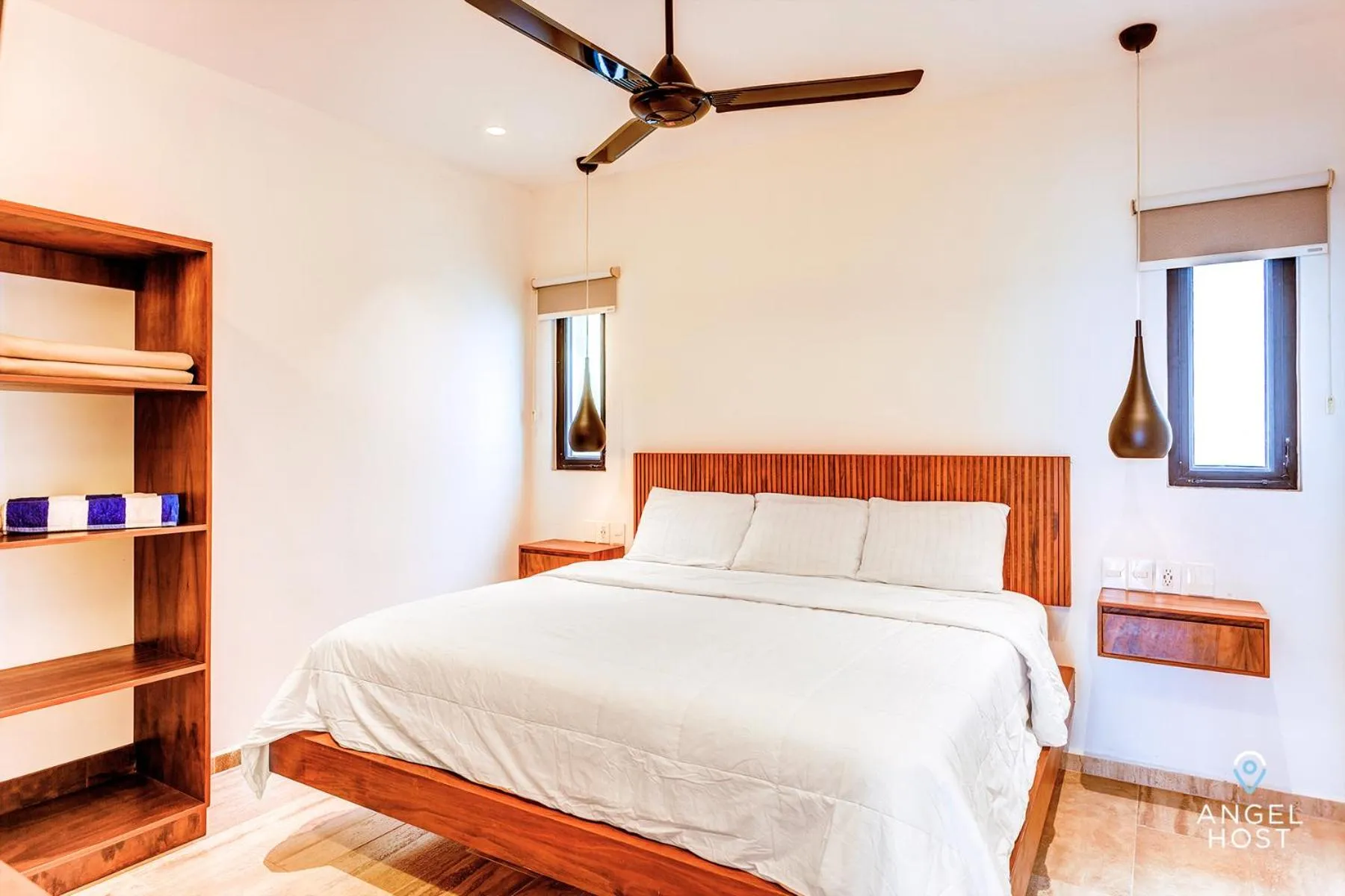 Bed in Chic Condotel with Roof Pool 10-Min Walk to Beach