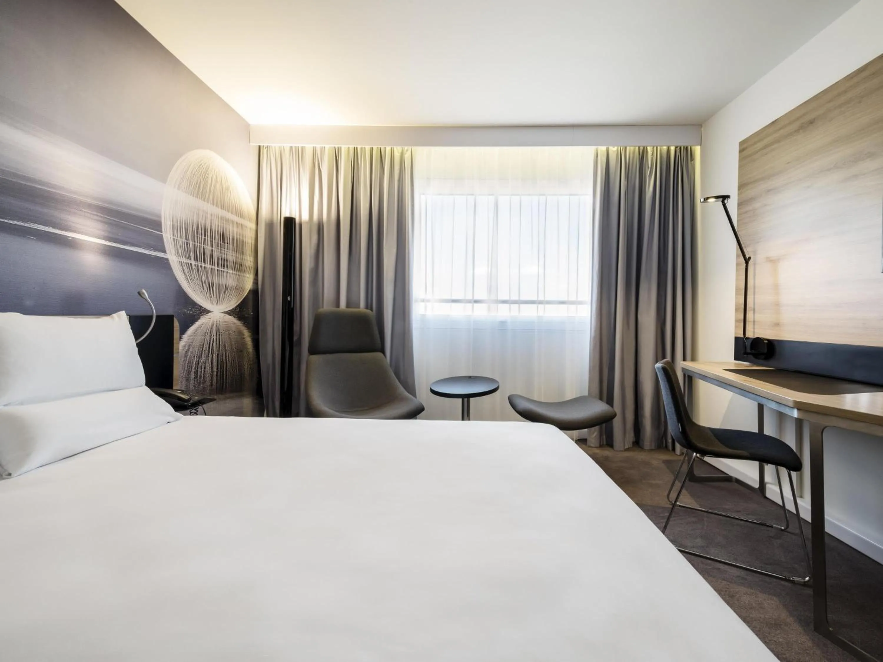 Bedroom, Bed in Novotel Warszawa Centrum