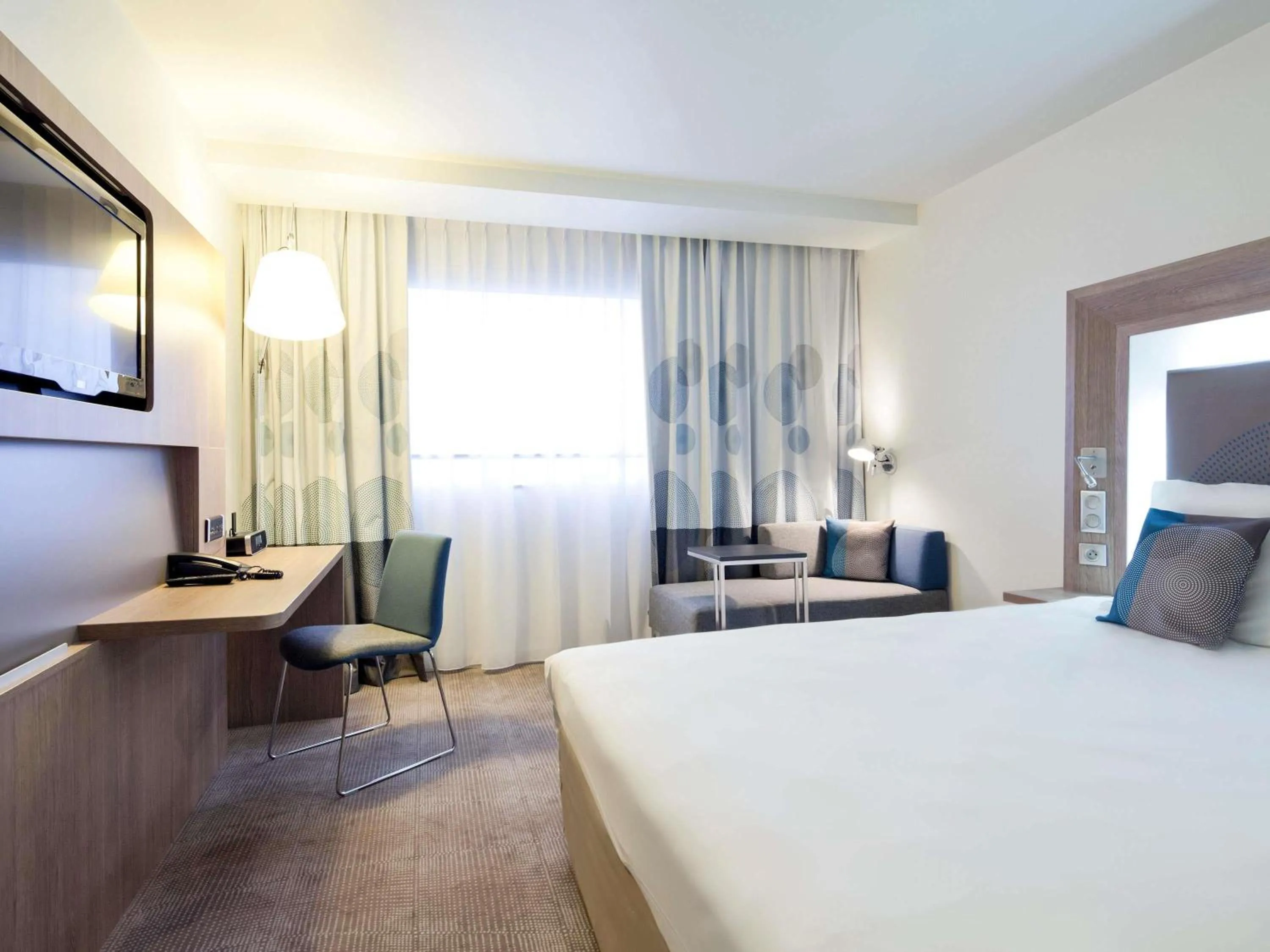 Bedroom, Bed in Novotel Warszawa Centrum