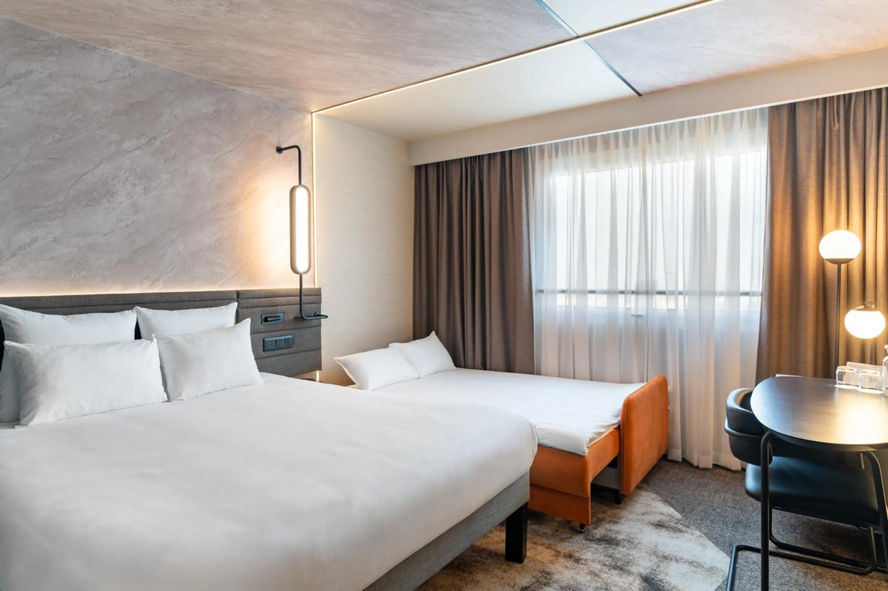 Bed in Novotel Warszawa Centrum