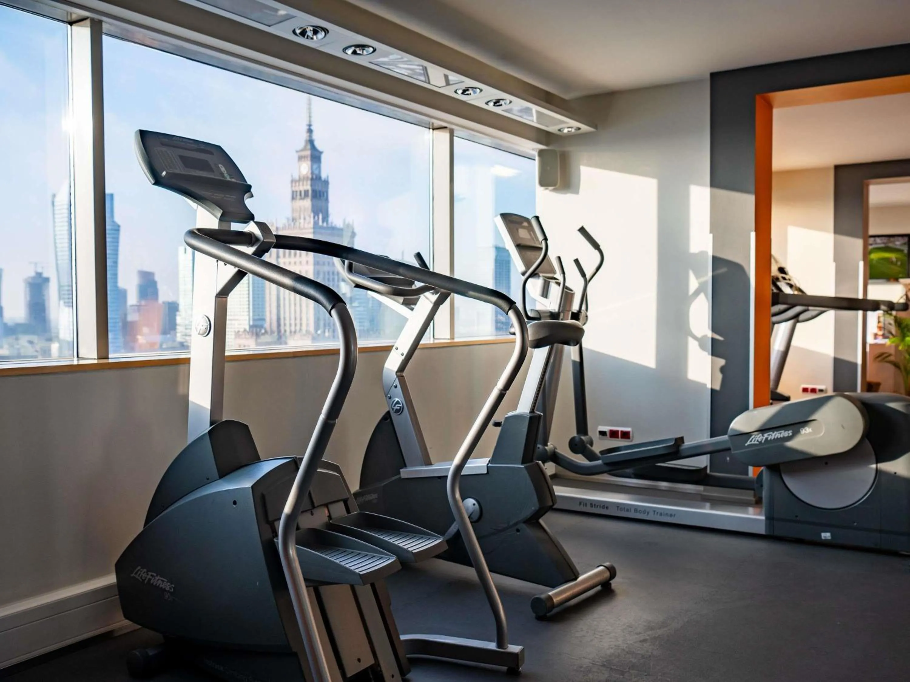 Fitness centre/facilities in Novotel Warszawa Centrum