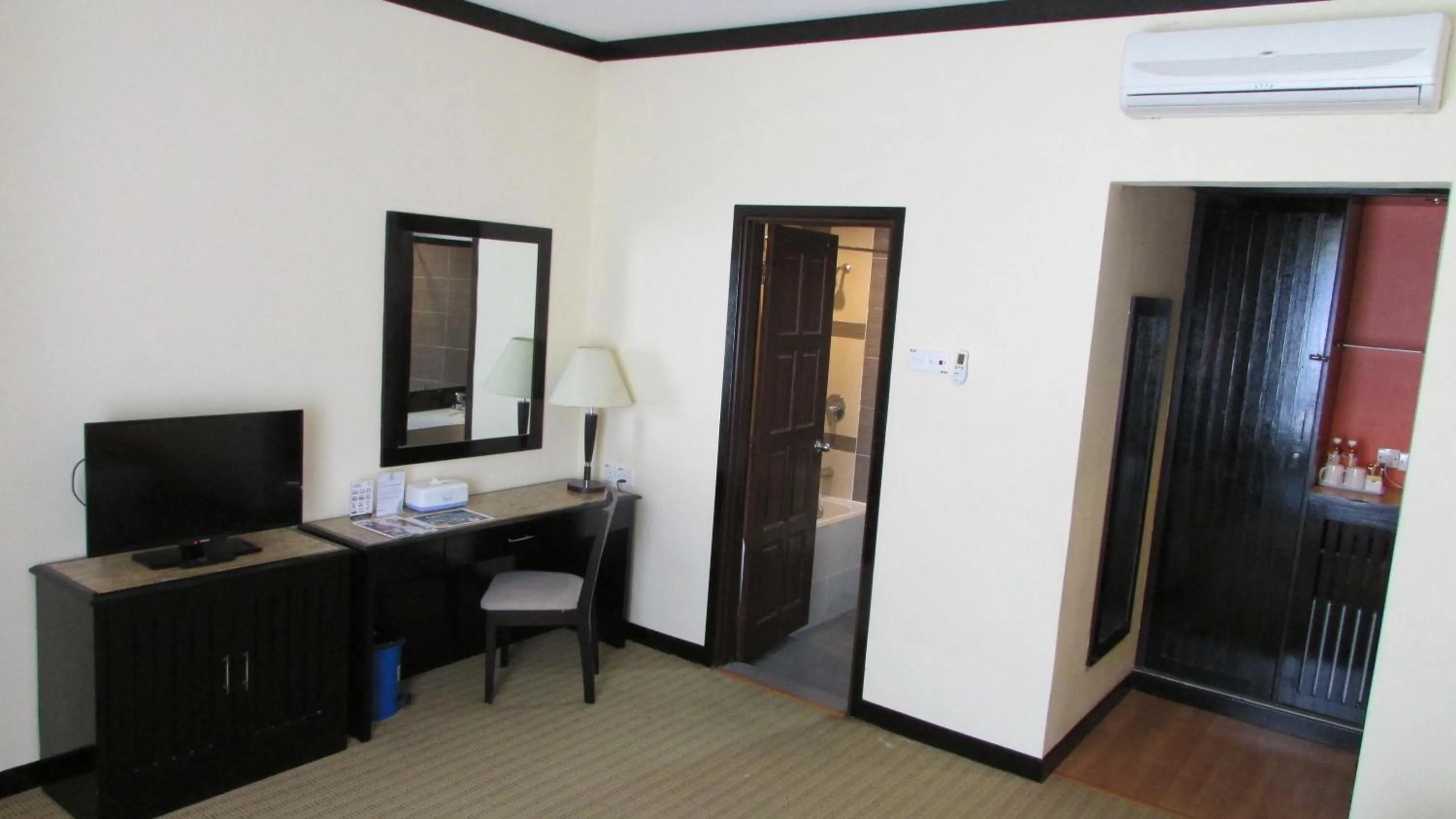 TV and multimedia in Hotel Felda Residence Hot Springs