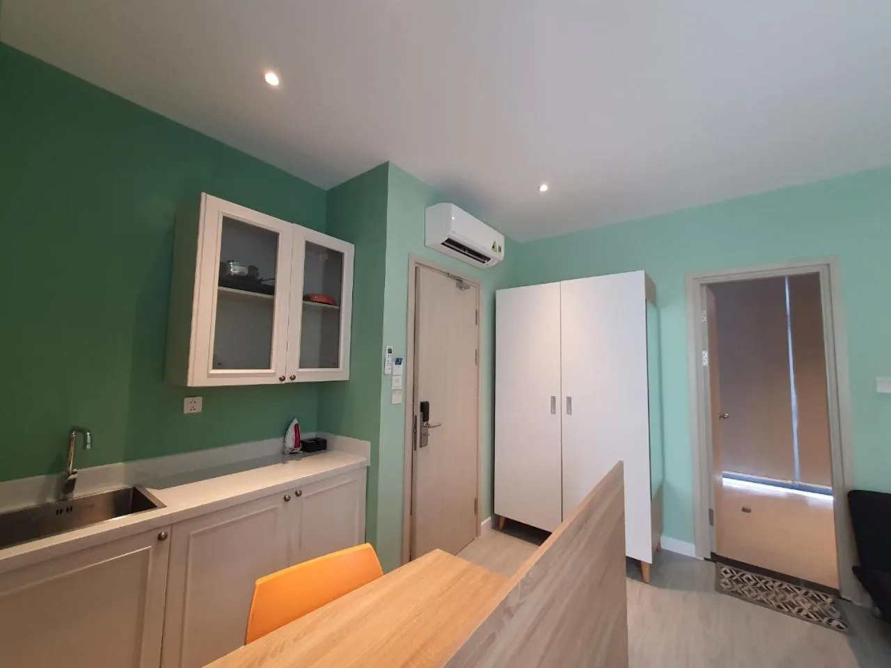 Kitchen or kitchenette in The Bok Hotel Grand World - by GoGo Phú Quốc