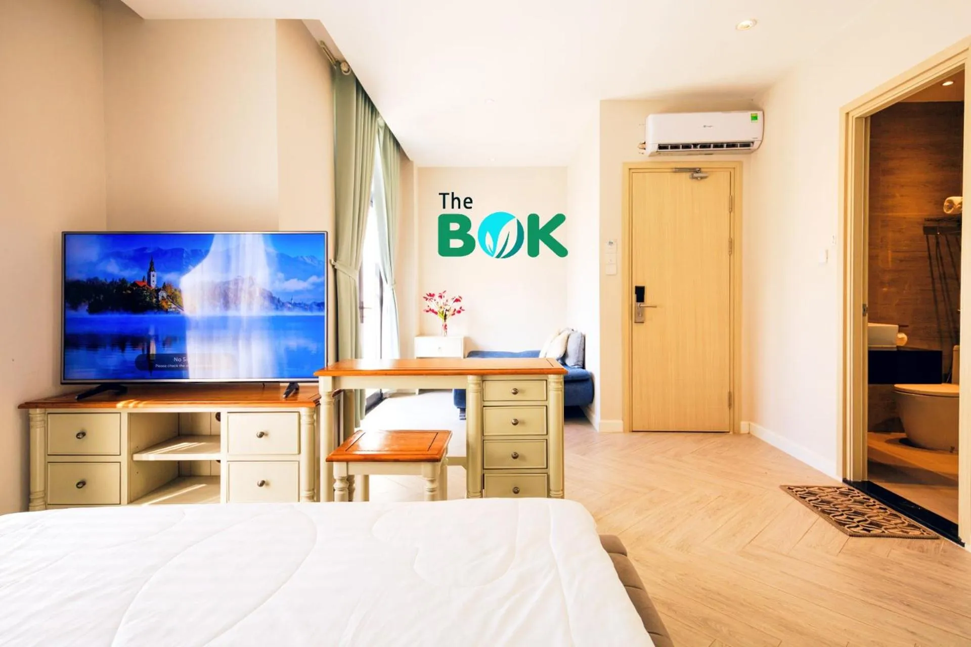 Bed in The Bok Hotel Grand World - by GoGo Phú Quốc