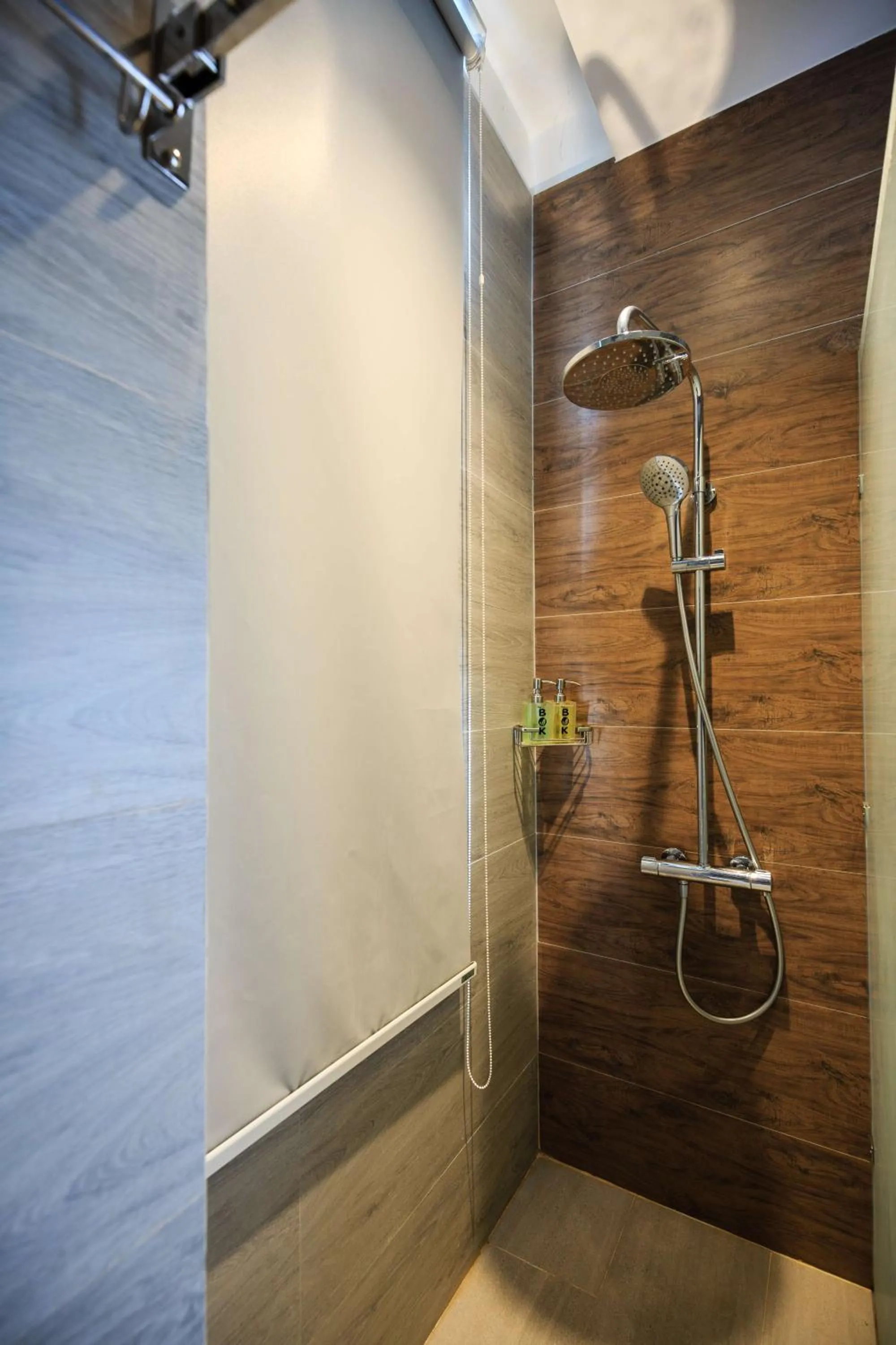 Toilet in The Bok Hotel Grand World - by GoGo Phú Quốc