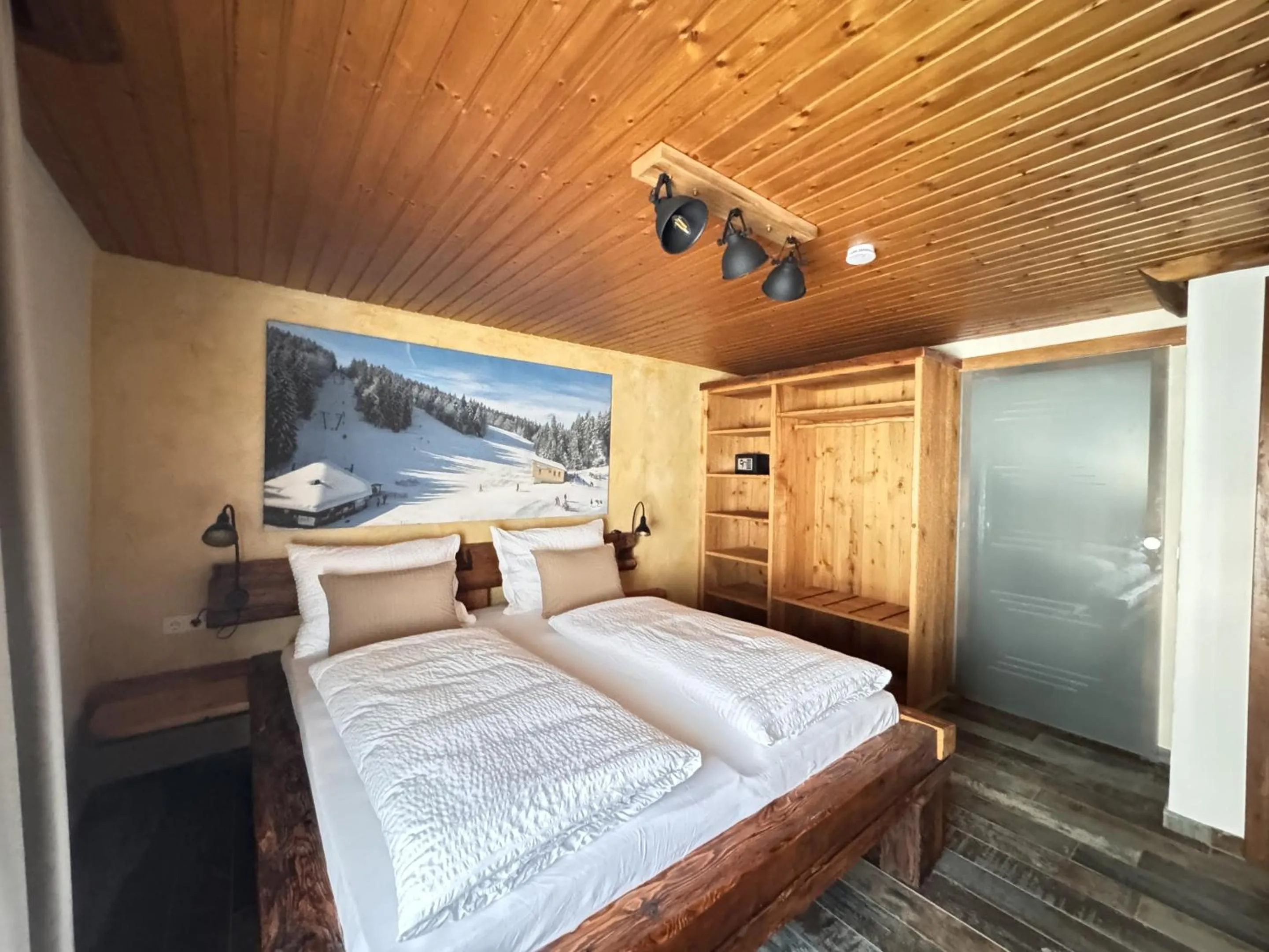 Bedroom, Bed in Black Forest Hotel Todtnau