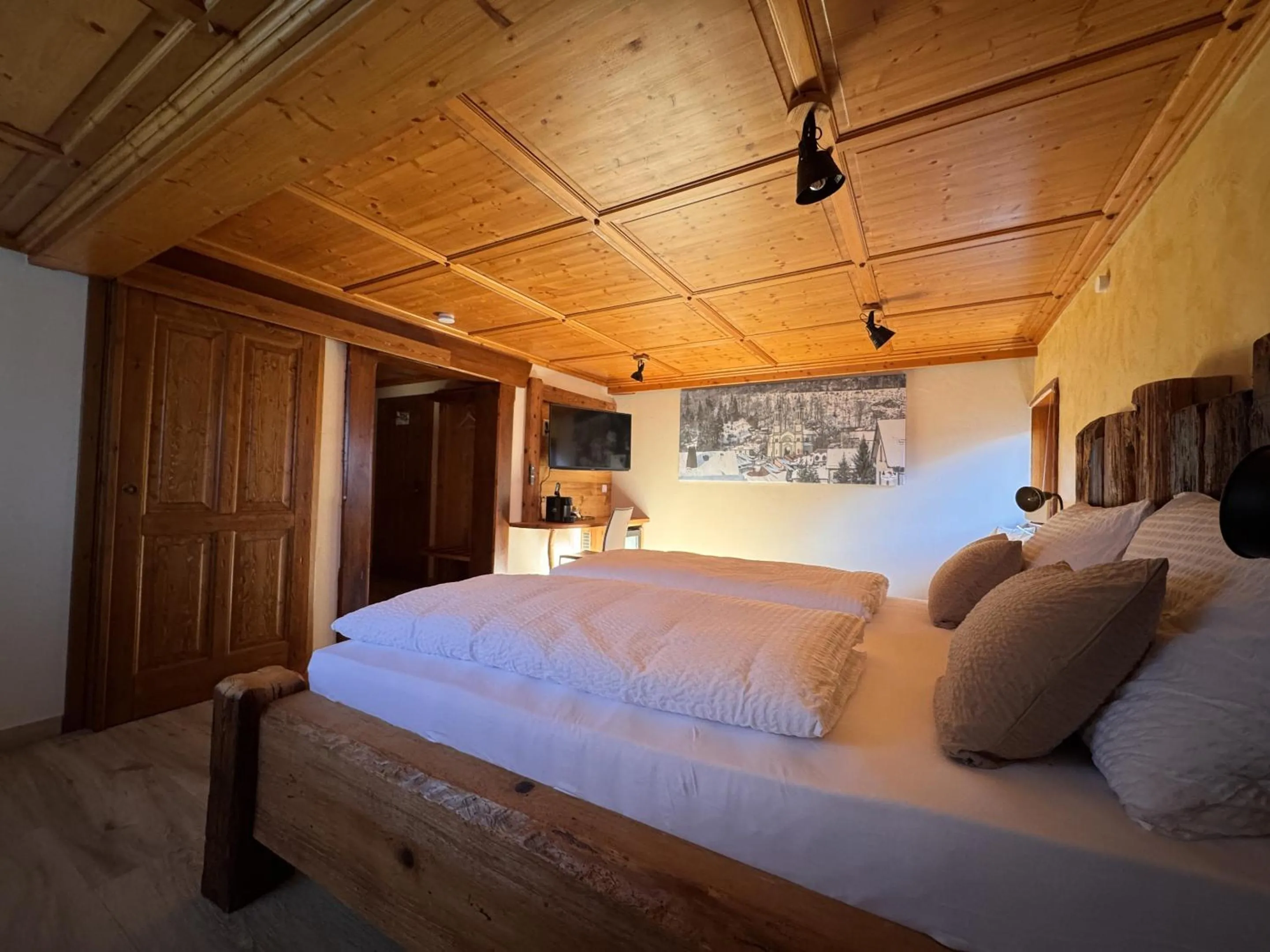 Bedroom, Bed in Black Forest Hotel Todtnau