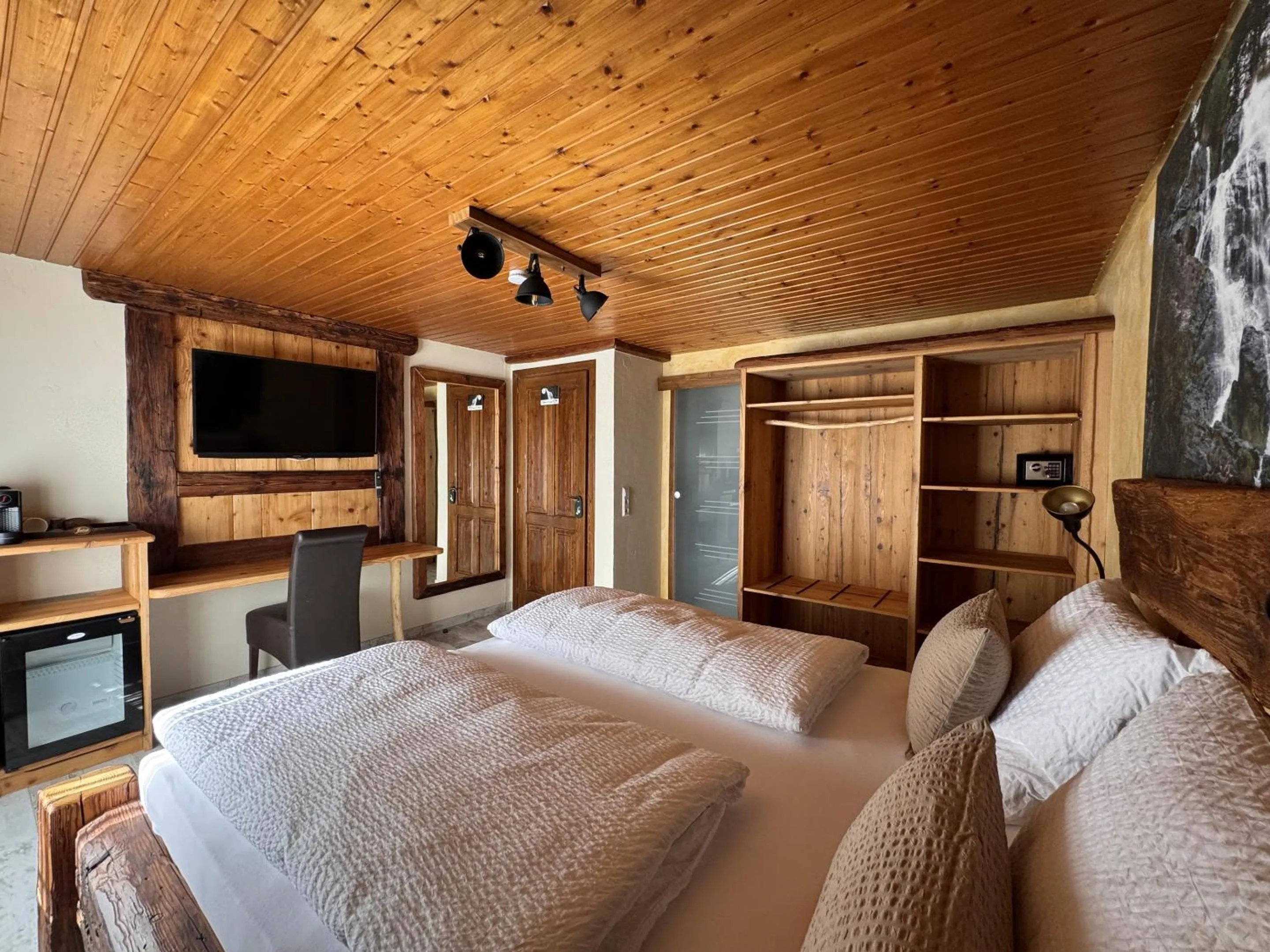 Bedroom, Bed in Black Forest Hotel Todtnau