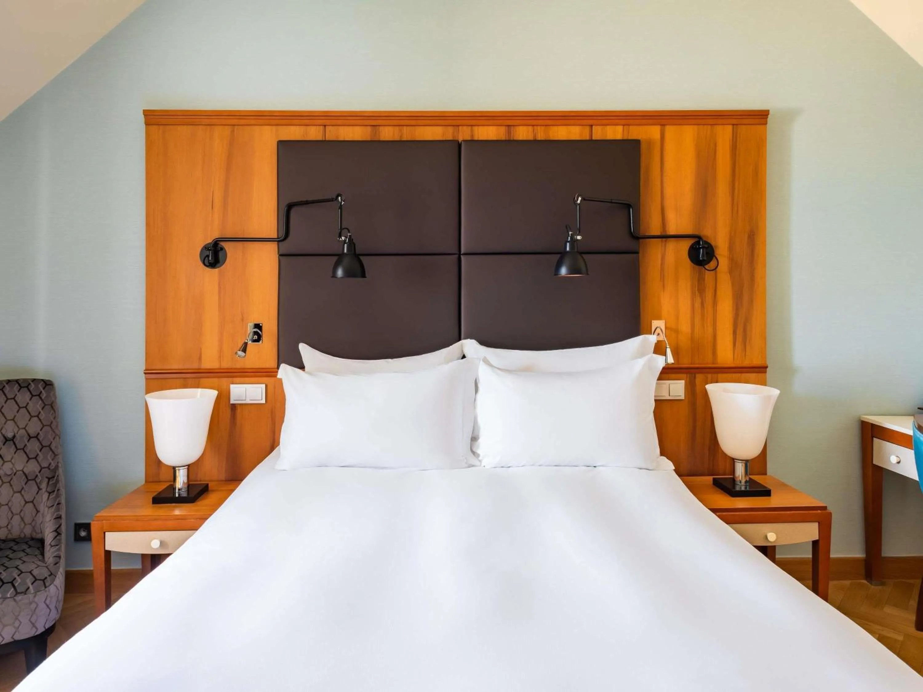 Bedroom, Bed in Sofitel Grand Sopot