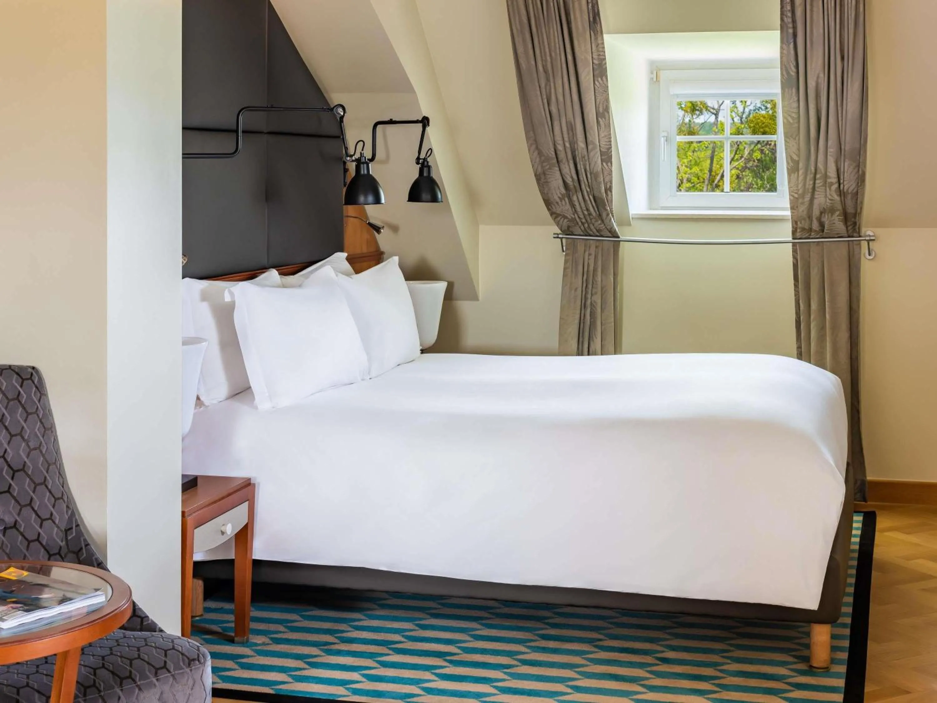 Bedroom, Bed in Sofitel Grand Sopot