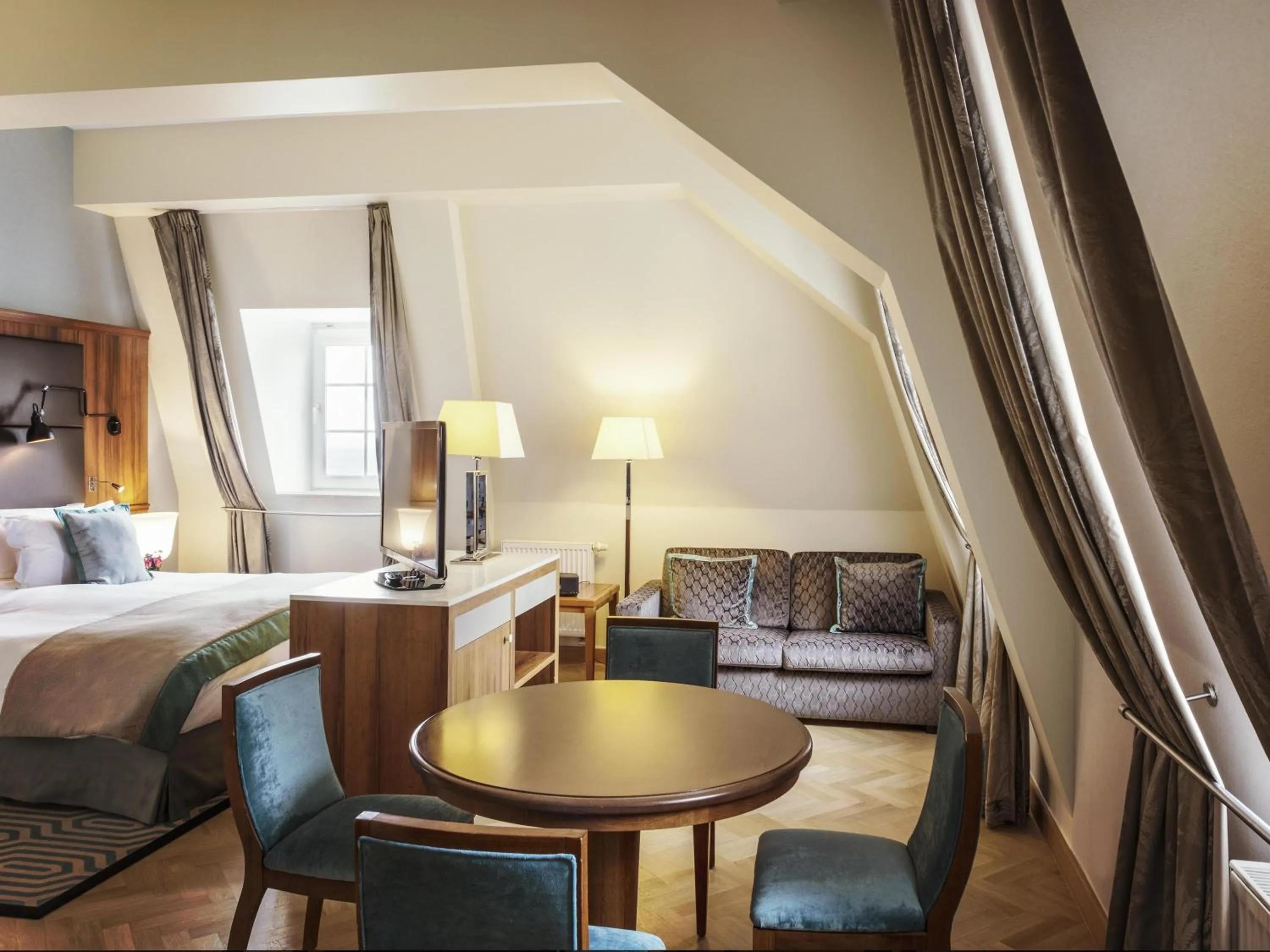 Bedroom, Bed in Sofitel Grand Sopot