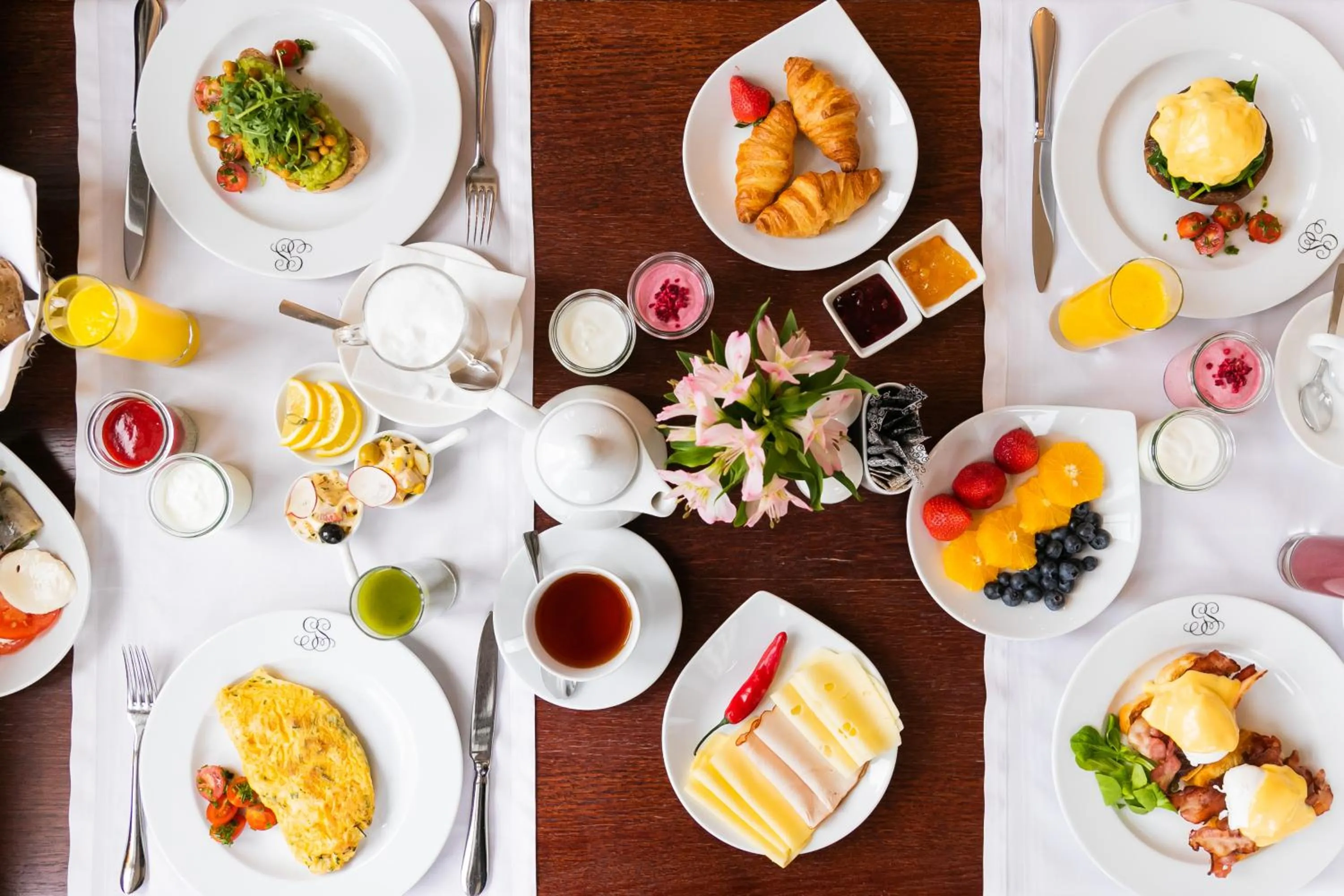 Restaurant/places to eat in Sofitel Grand Sopot