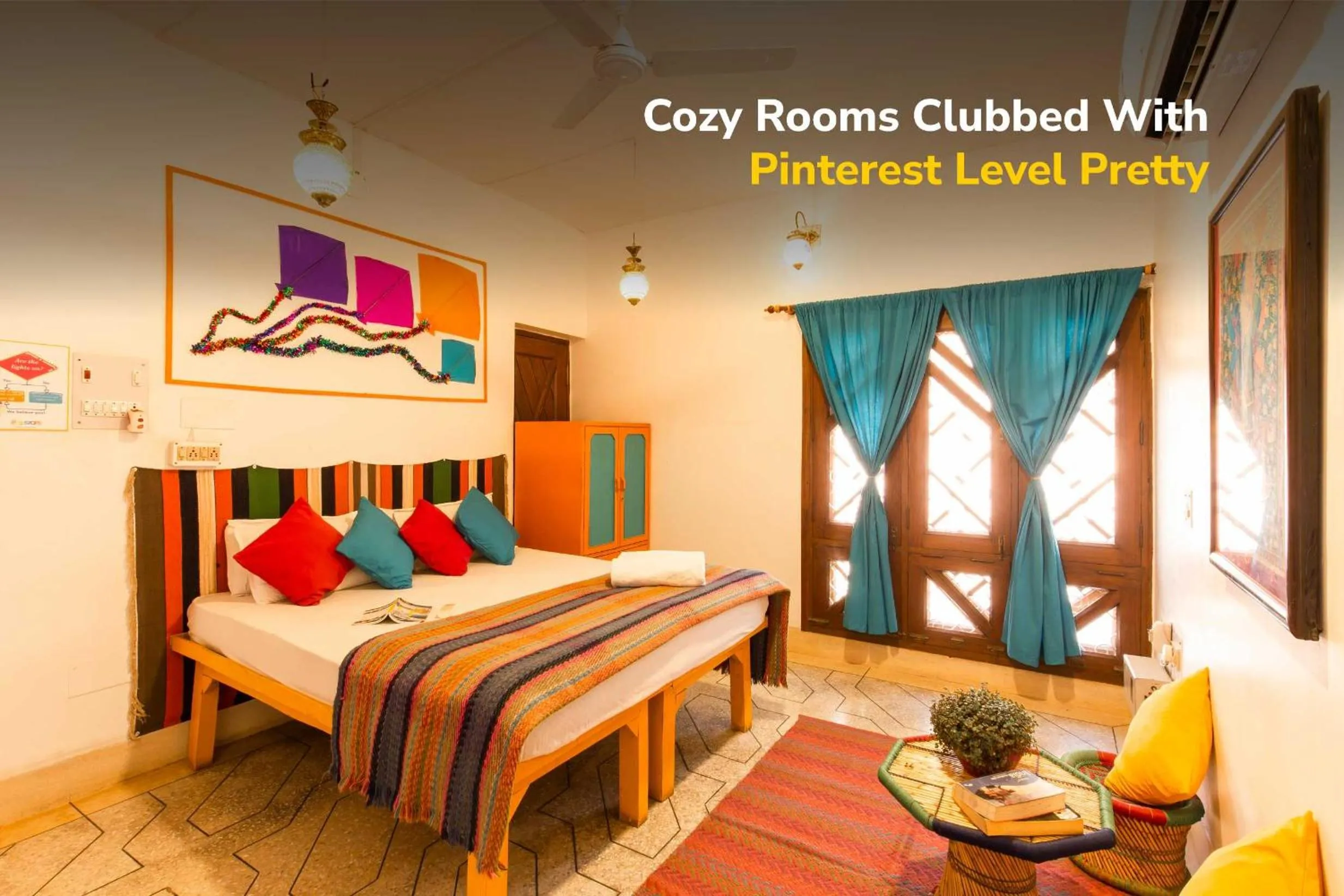 Bed in goSTOPS Lite Varanasi