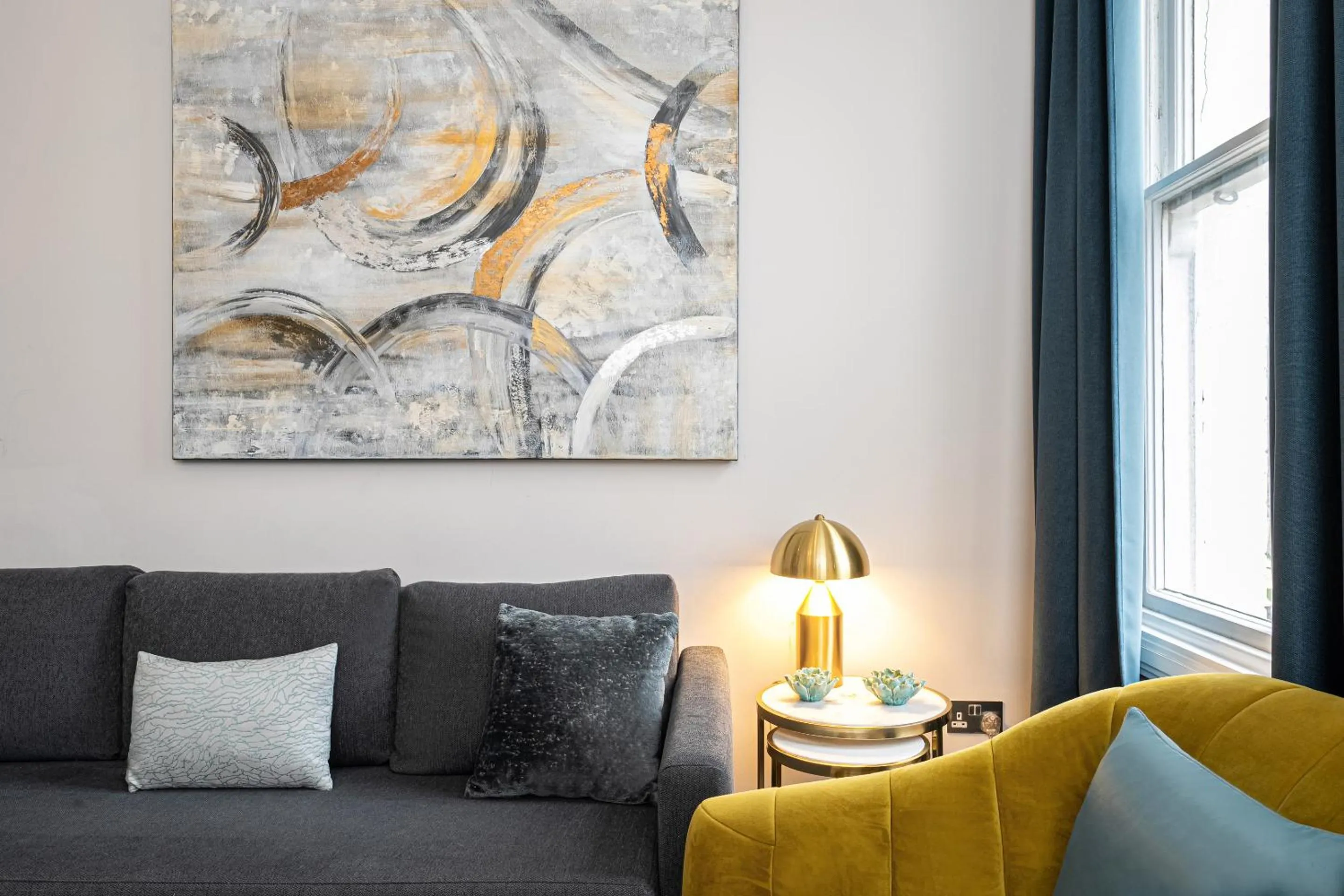 Living room in Modern Apartments Near Harrods and the Science Museum