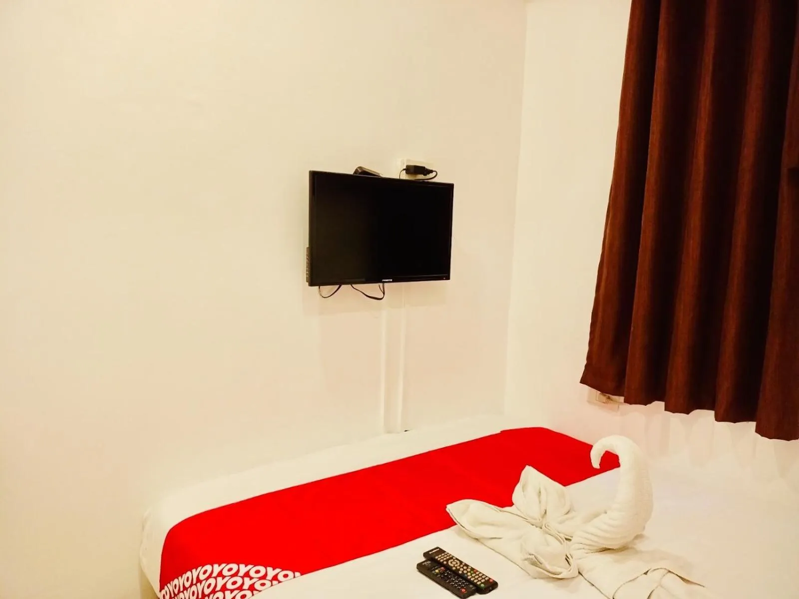 Bedroom, Bed in OYO 888 City Stay Inns Fortview BGC