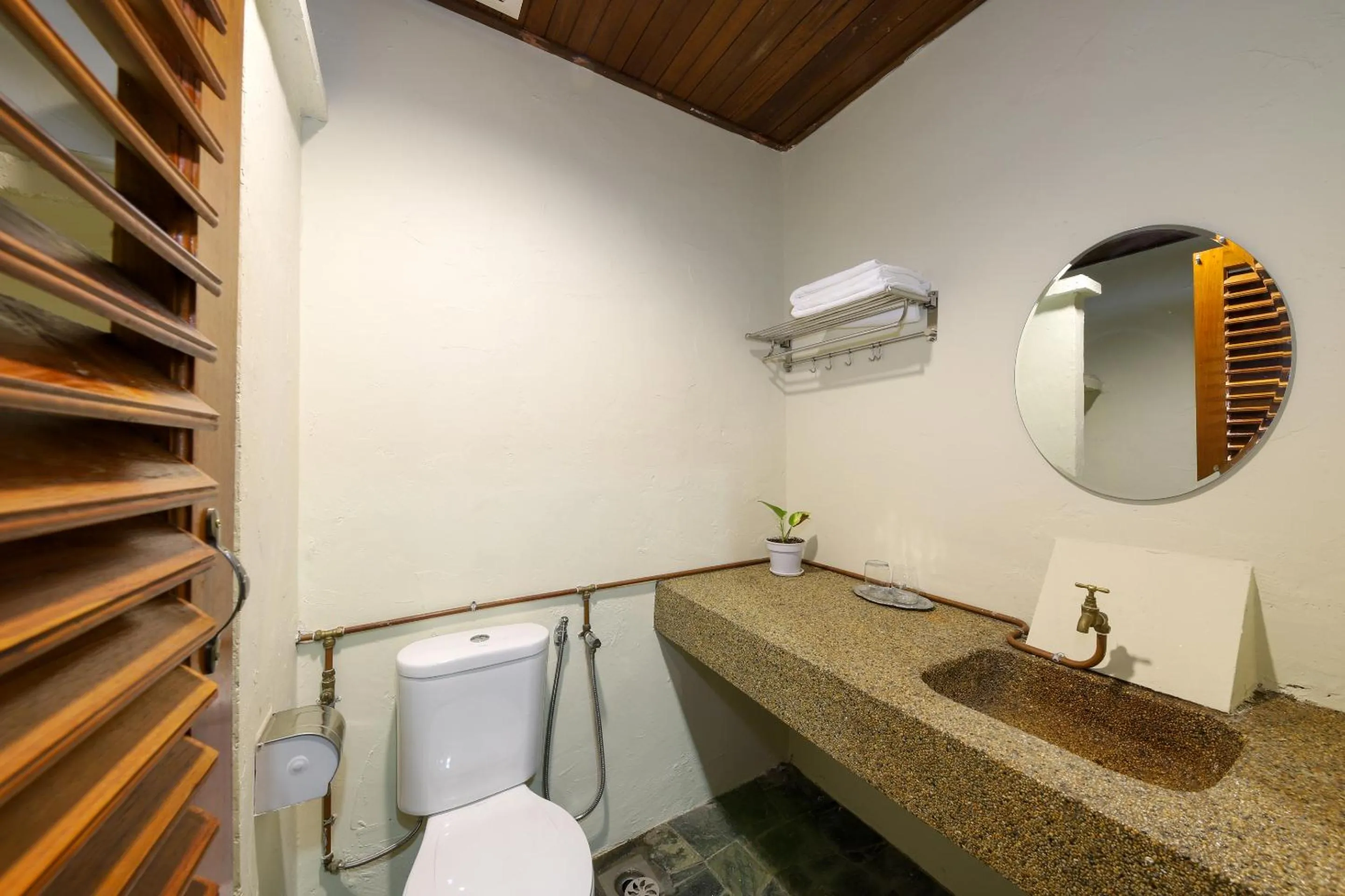 Bathroom in Super OYO Capital O 90548 Sp Venture Resort
