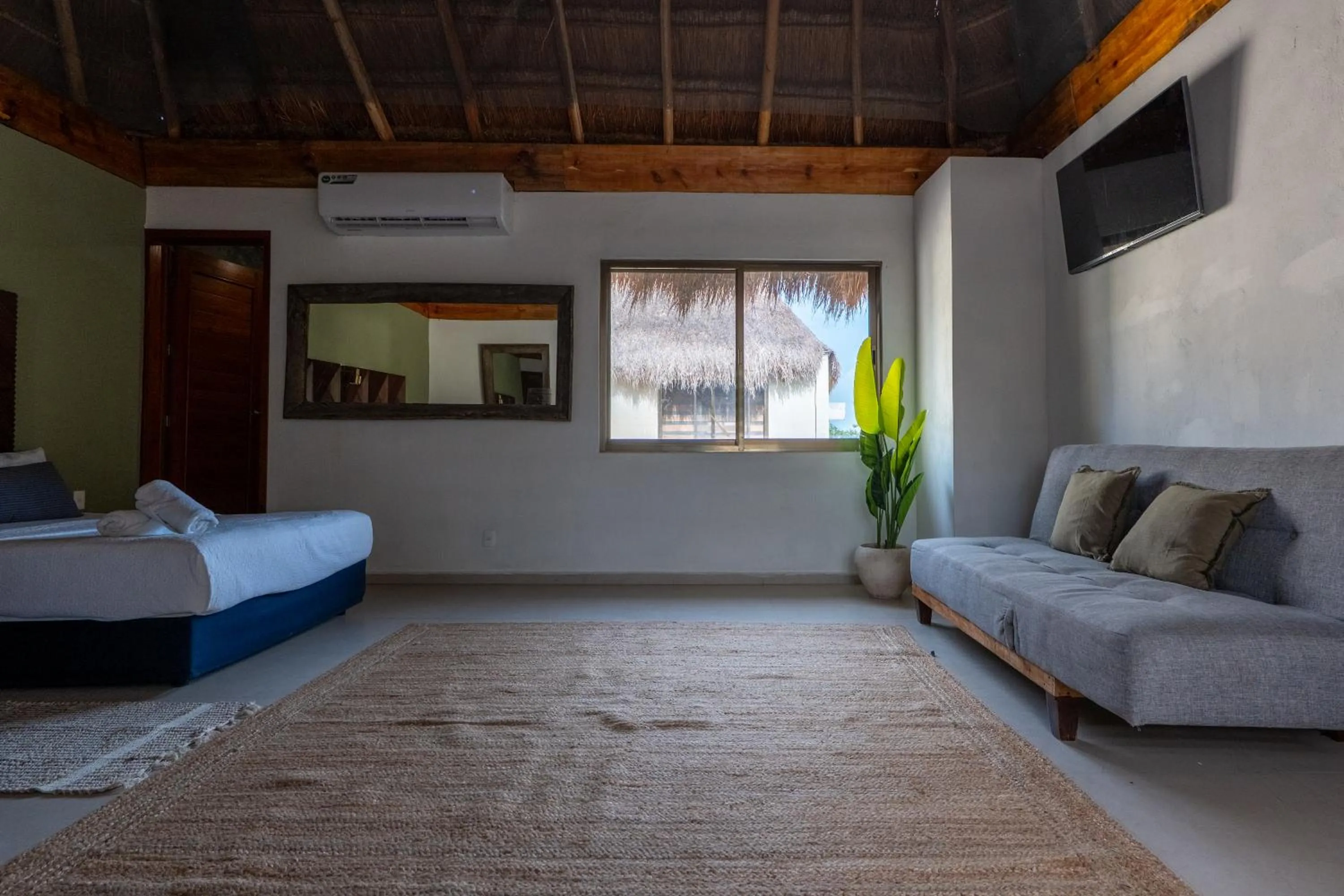 Property building in Alma de Zorro