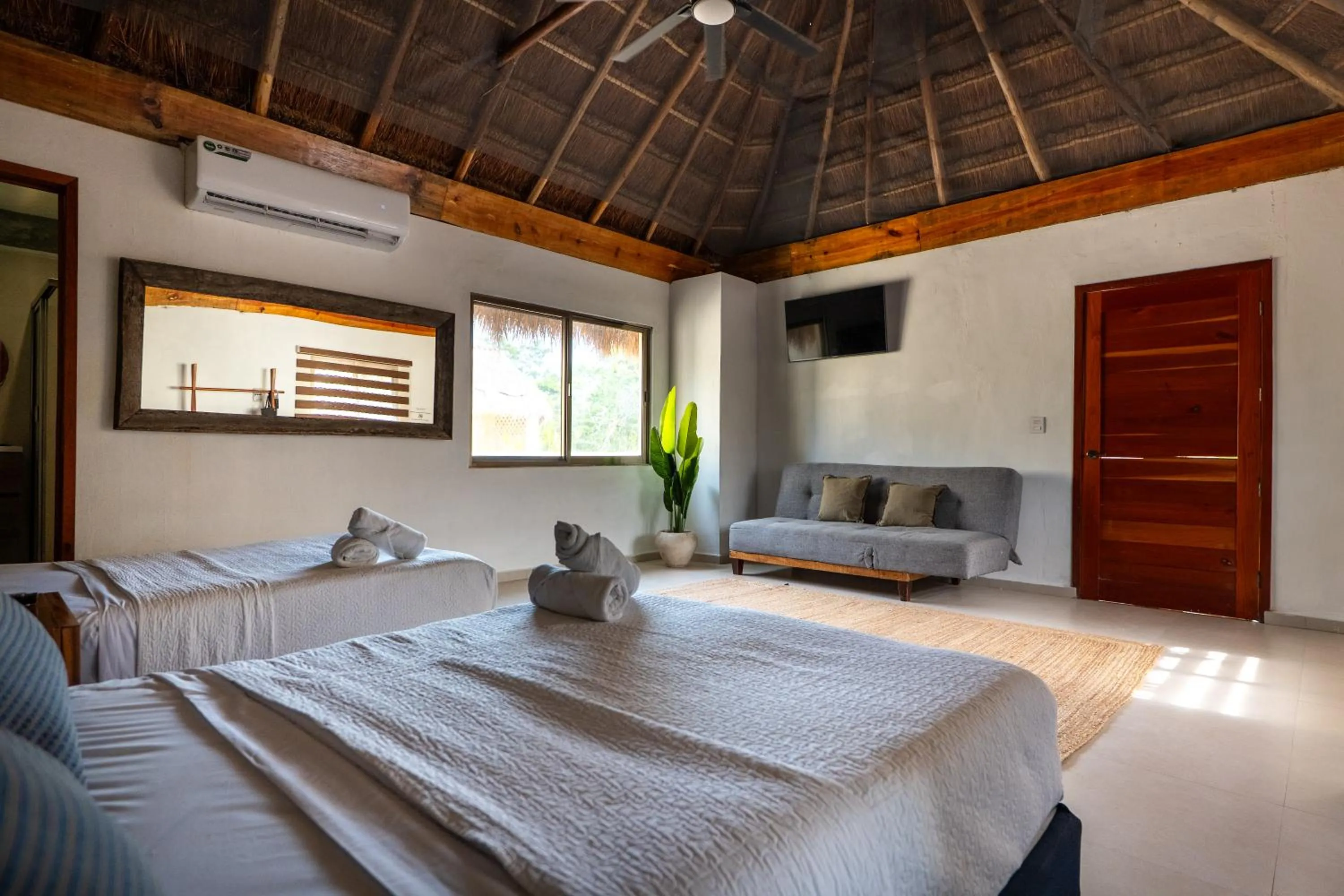 Property building, Bed in Alma de Zorro