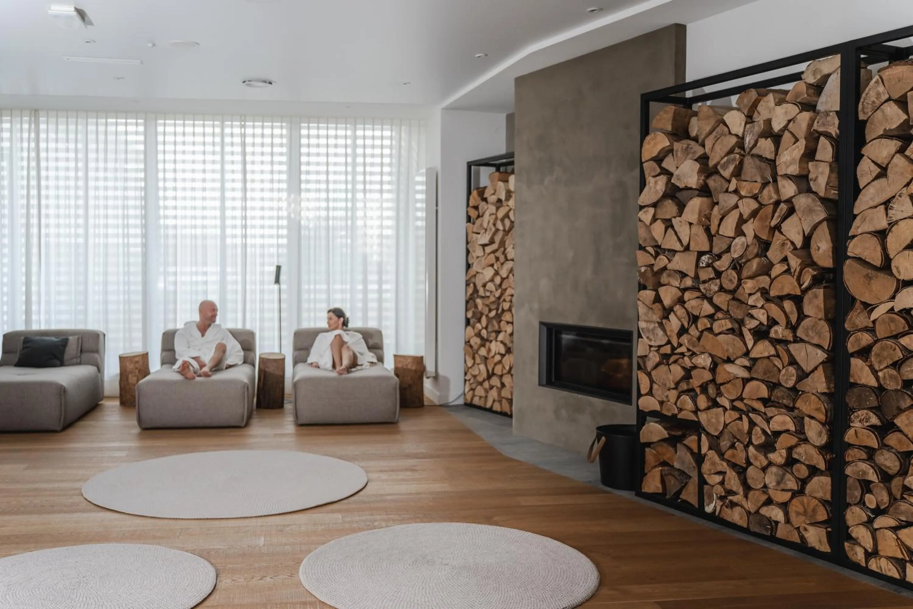 People in Hotel Shuum Boutique - Destigo Hotels