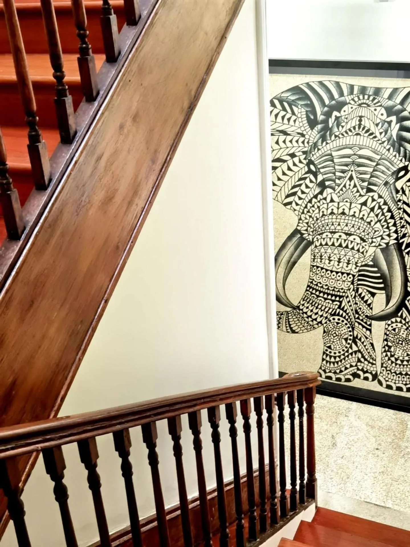 Decorative detail in Monsenhor52