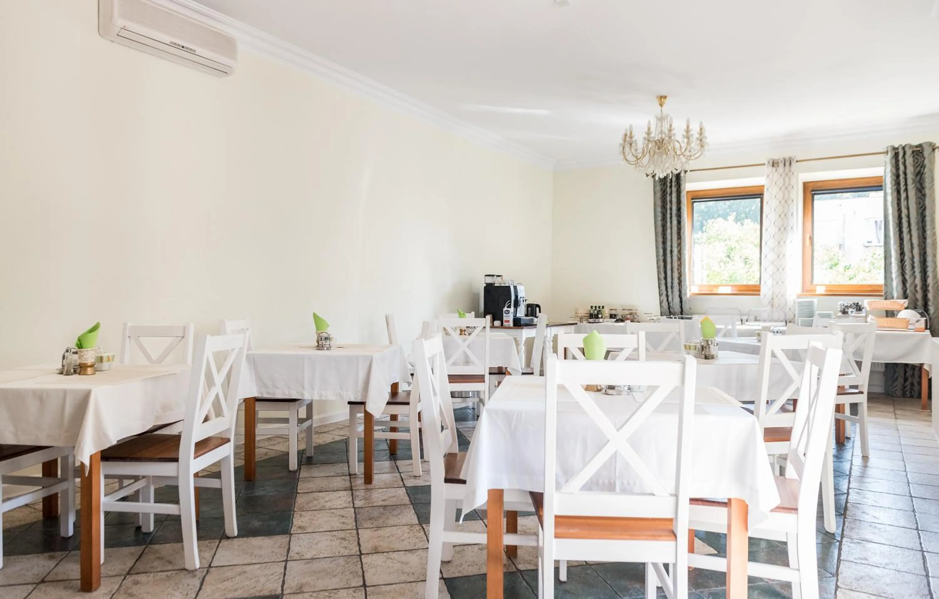 Breakfast, Restaurant/Places to Eat in Gościniec Witomino