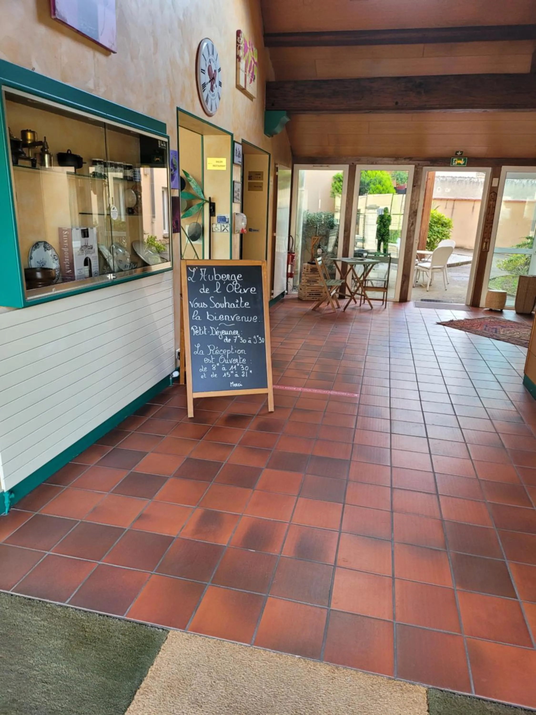 L'AUBERGE DE L'OLIVE