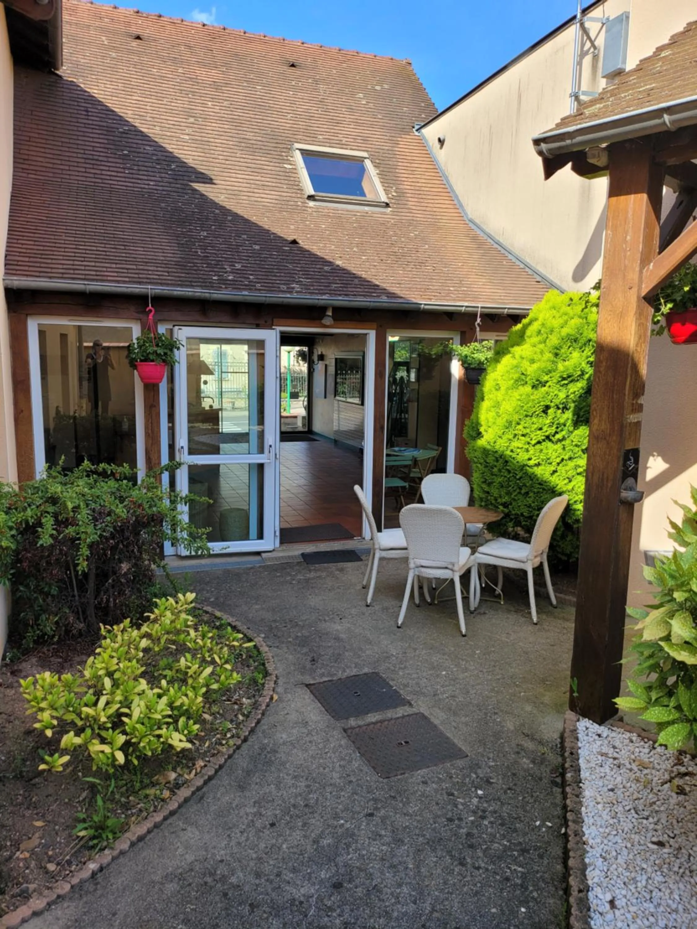 L'AUBERGE DE L'OLIVE