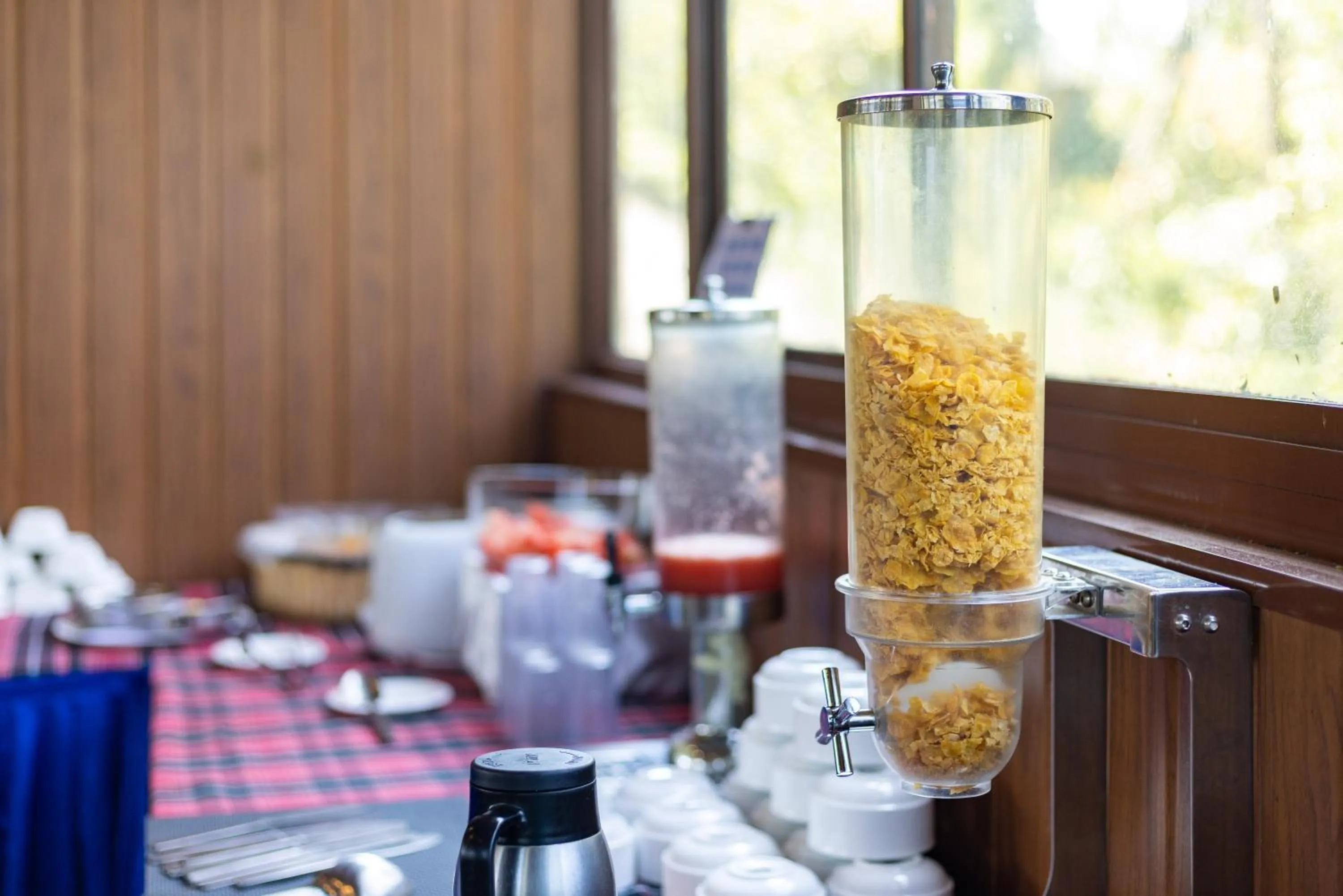 Breakfast in Eterno Camellia & Elettaria Resort with Pool