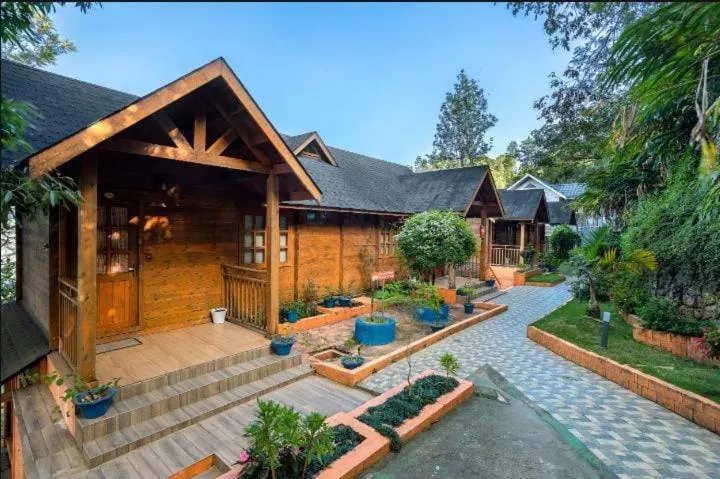 Property building in Eterno Camellia & Elettaria Resort with Pool