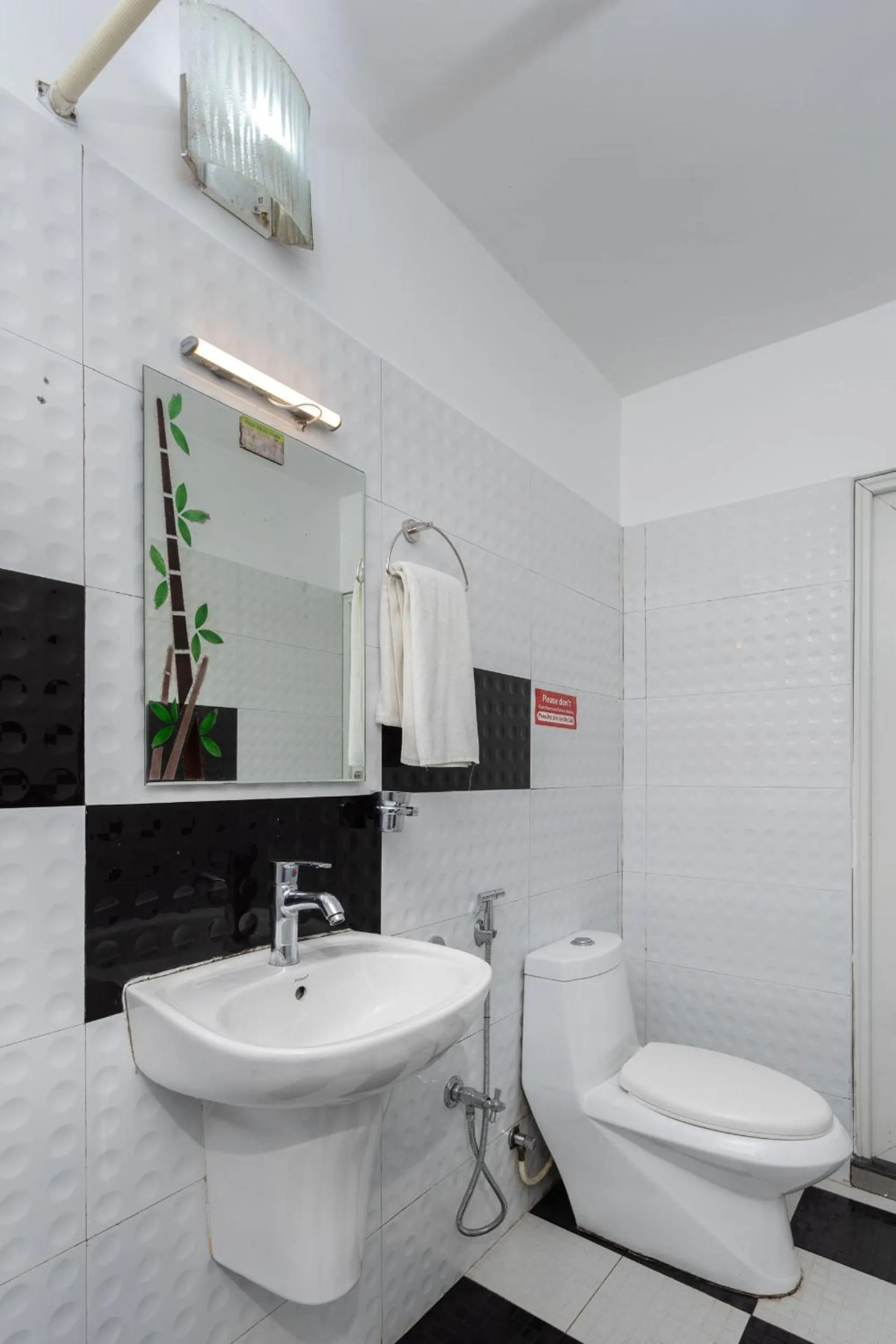 Eterno Camellia & Elettaria Resort with Pool